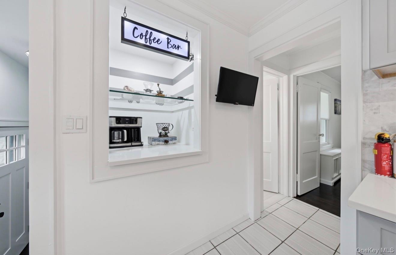 8 Rosewood Avenue Property Photo 9