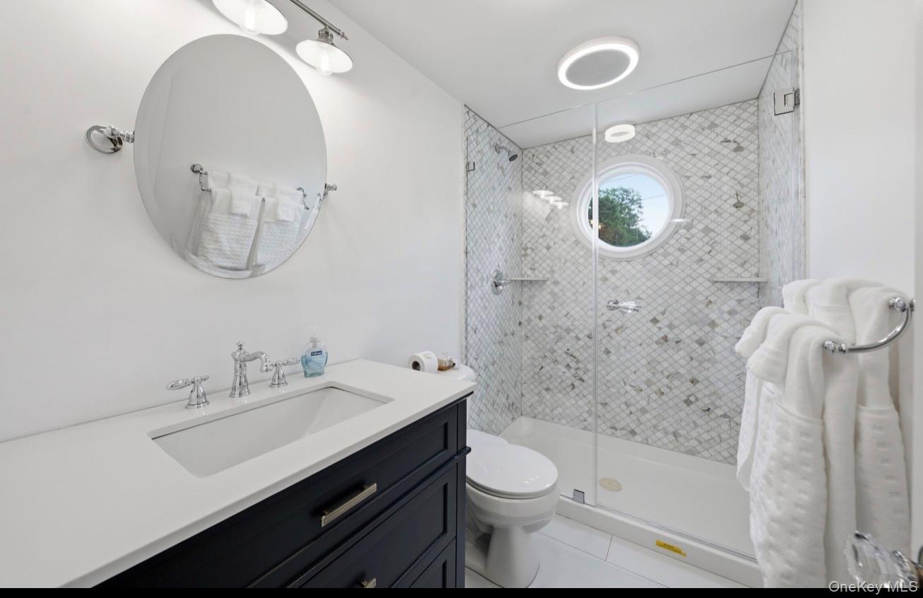 8 Rosewood Avenue Property Photo 14