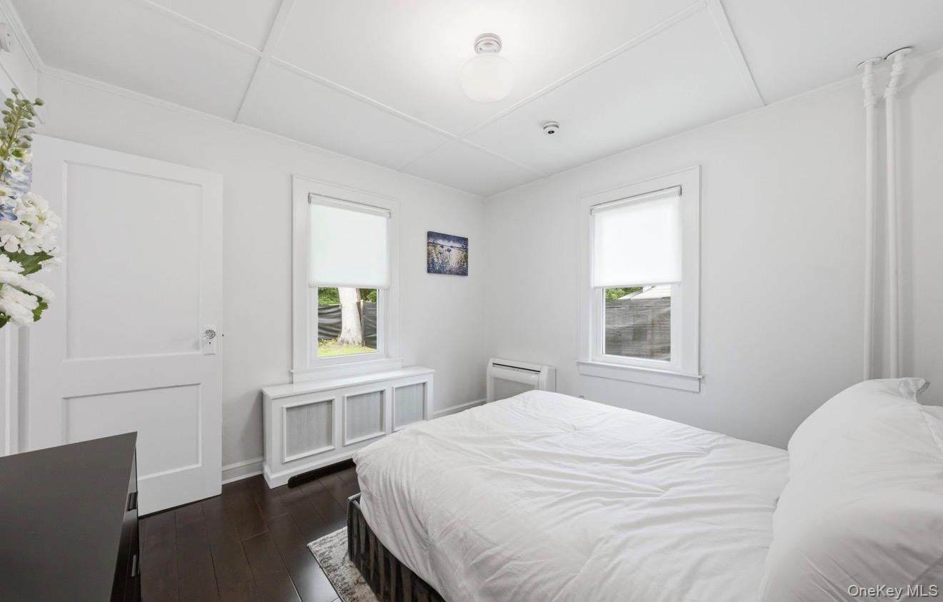 8 Rosewood Avenue Property Photo 18