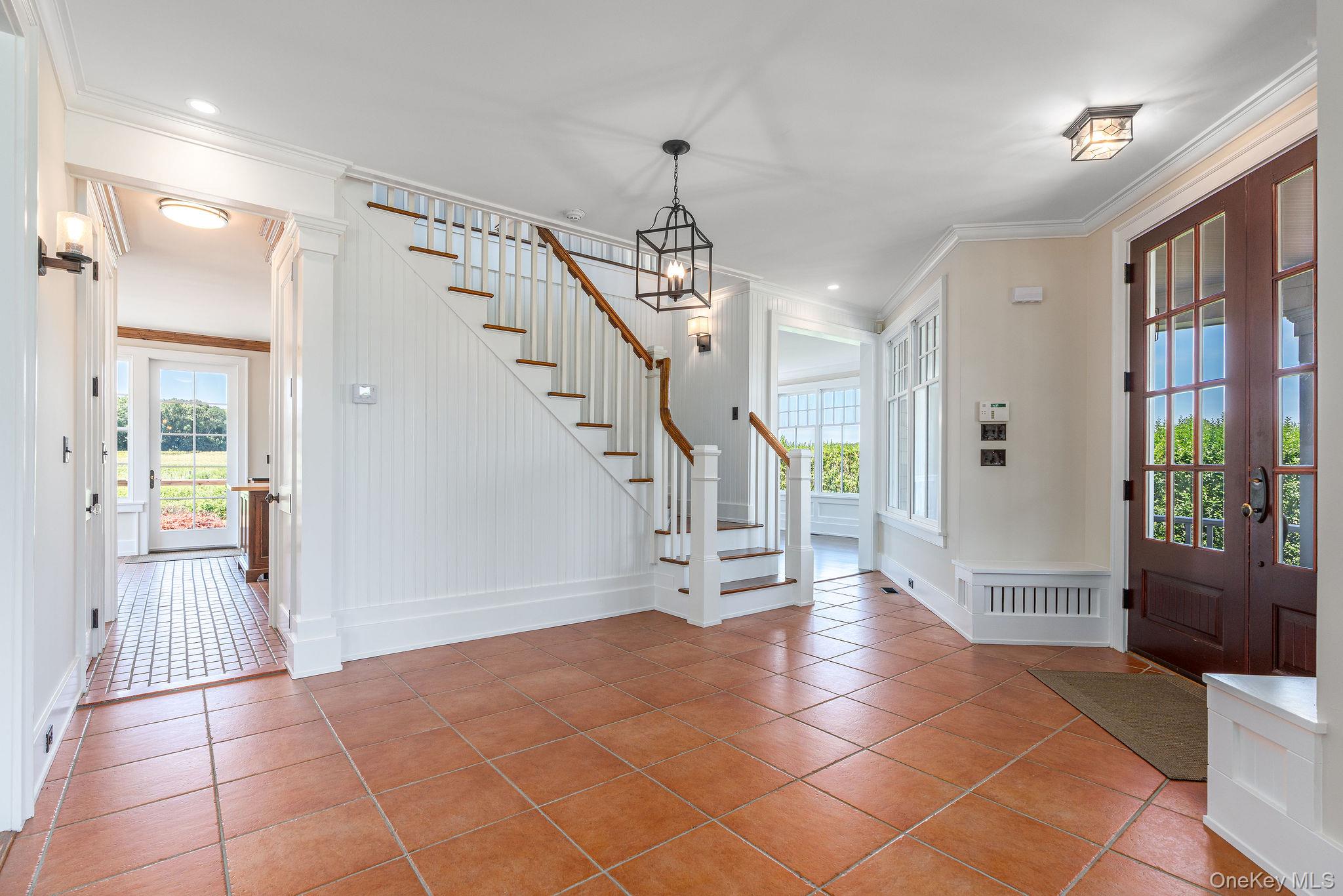 118 Peconic Bay Boulevard Property Photo 4