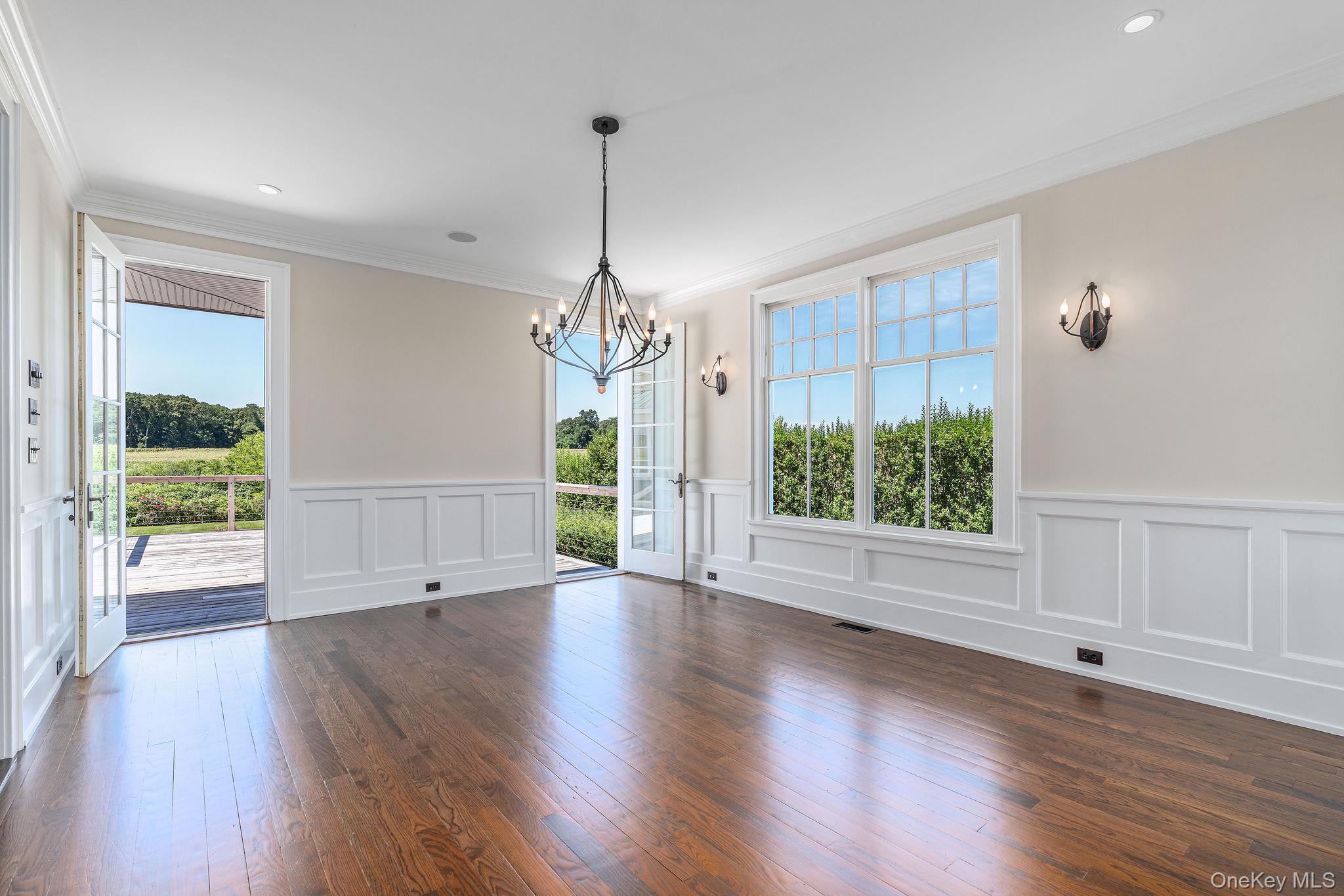118 Peconic Bay Boulevard Property Photo 7