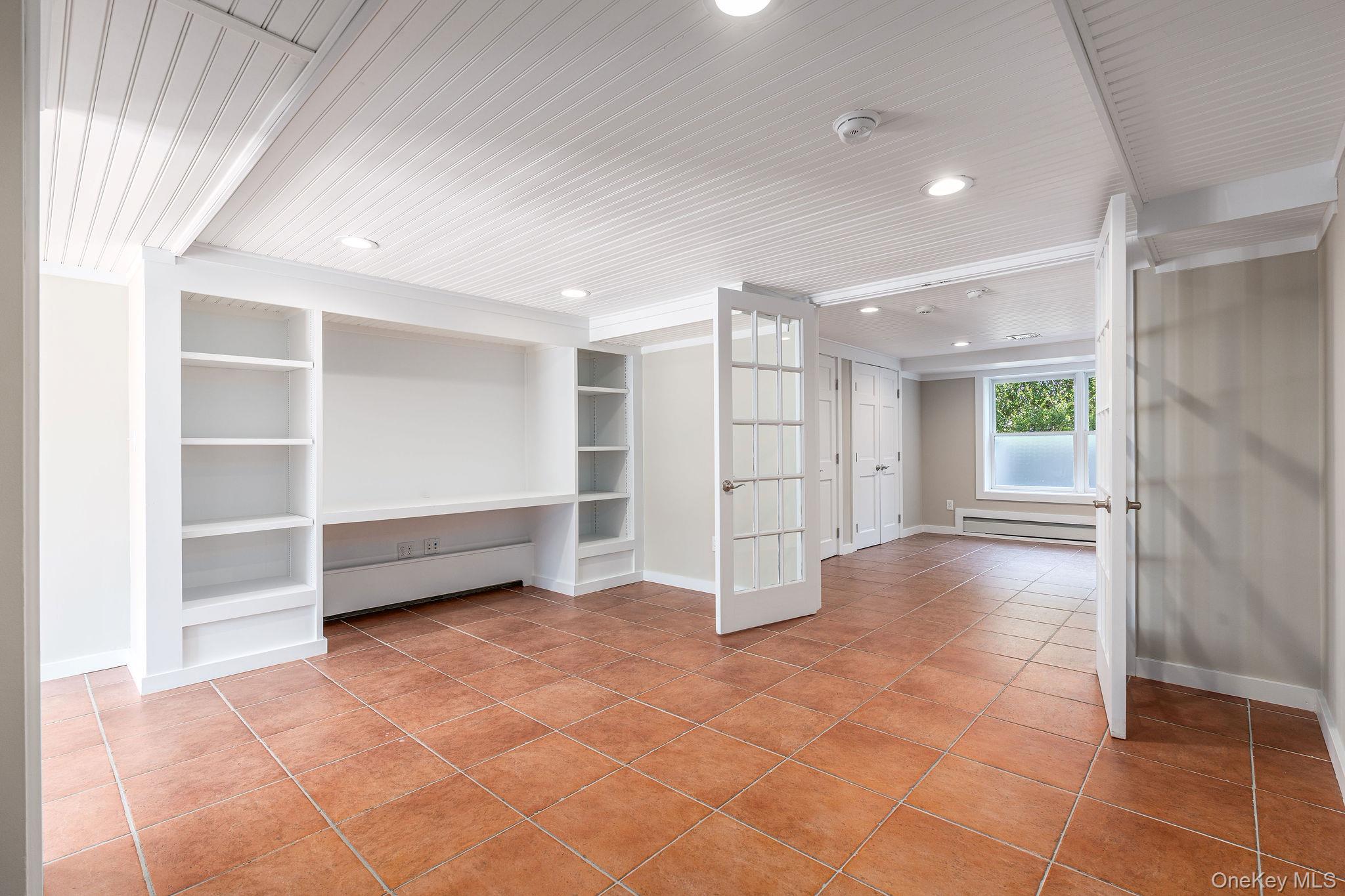 118 Peconic Bay Boulevard Property Photo 24