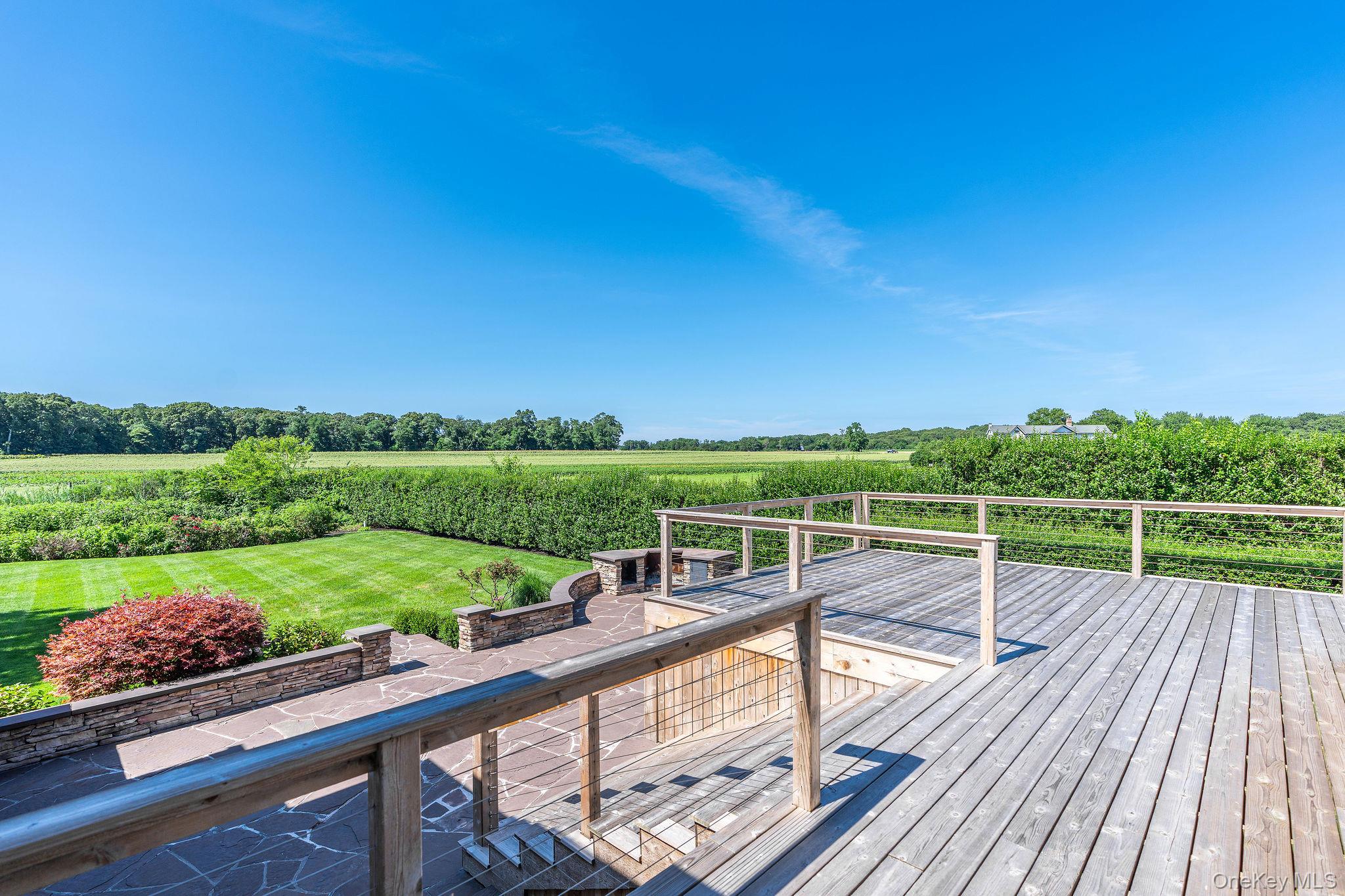 118 Peconic Bay Boulevard Property Photo 27