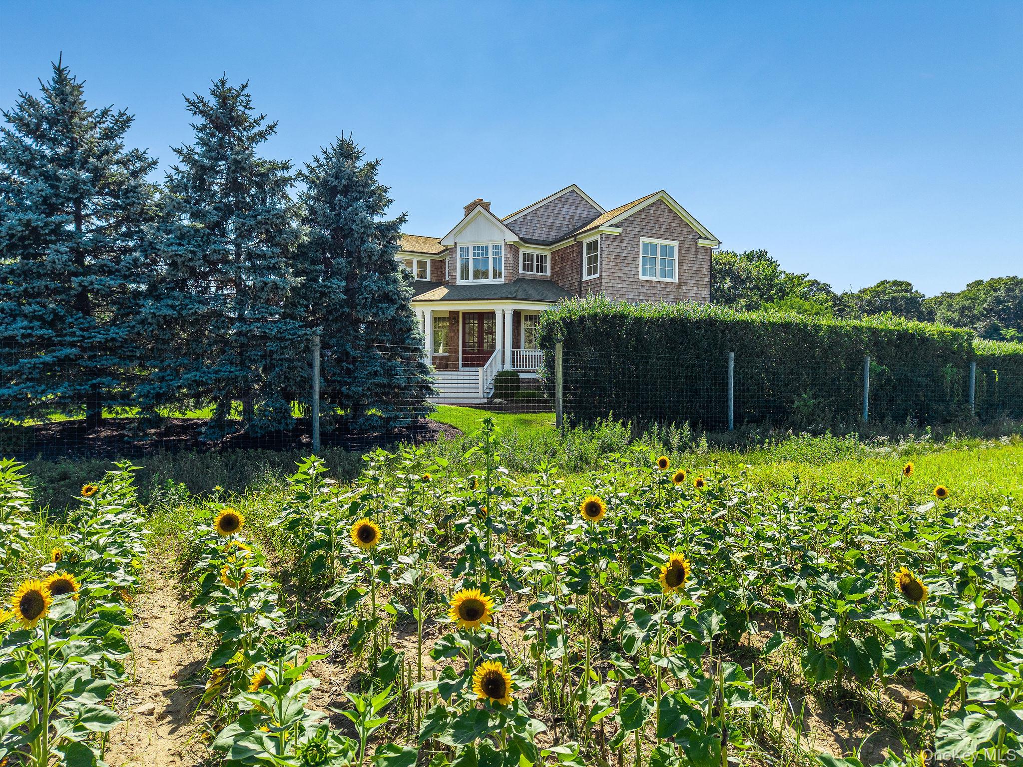 118 Peconic Bay Boulevard Property Photo 37