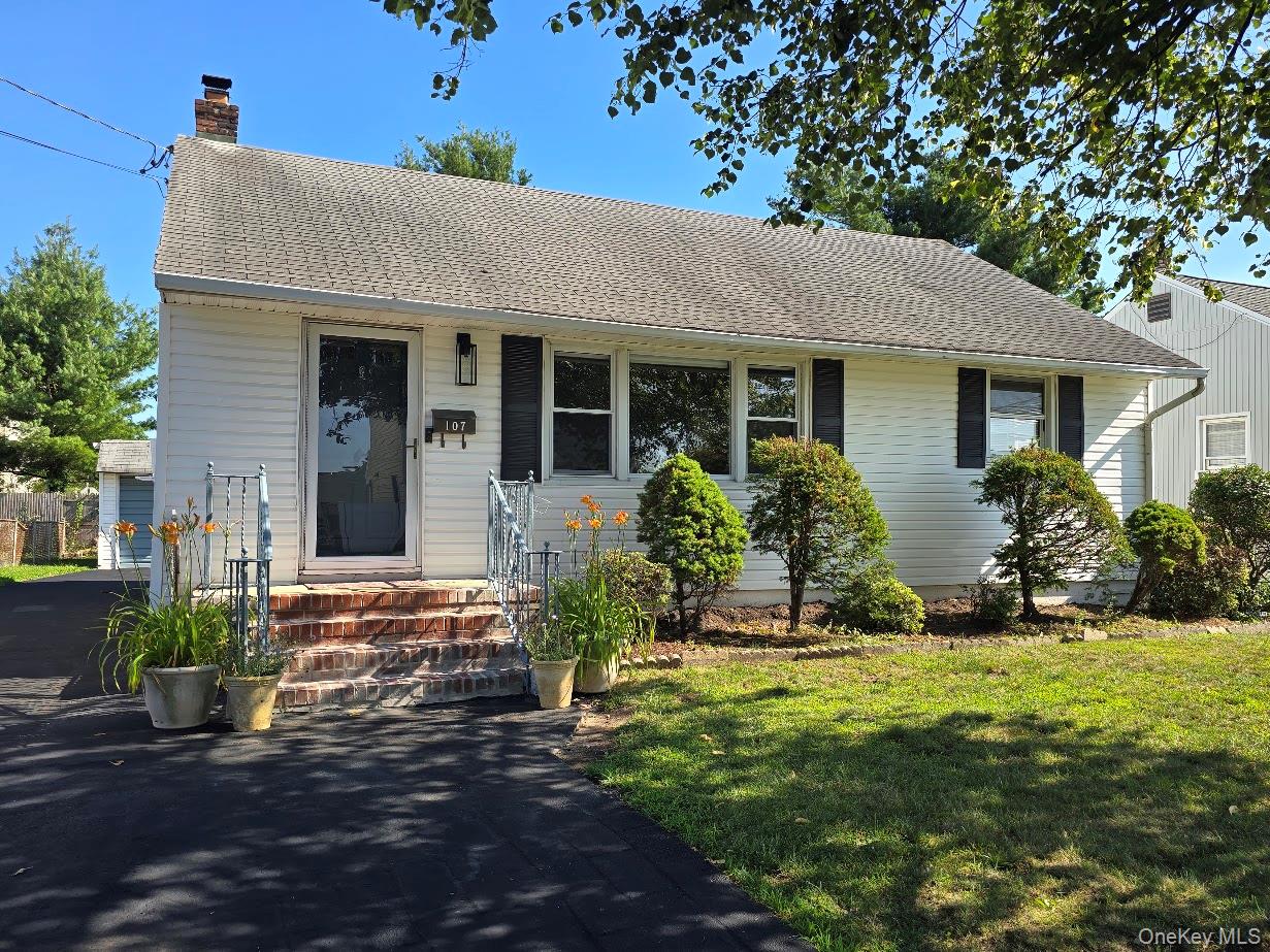 107 Nevada Street Property Photo 1