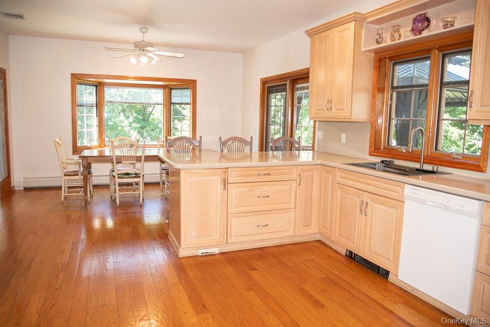 4 Hauser Terrace Property Photo 10