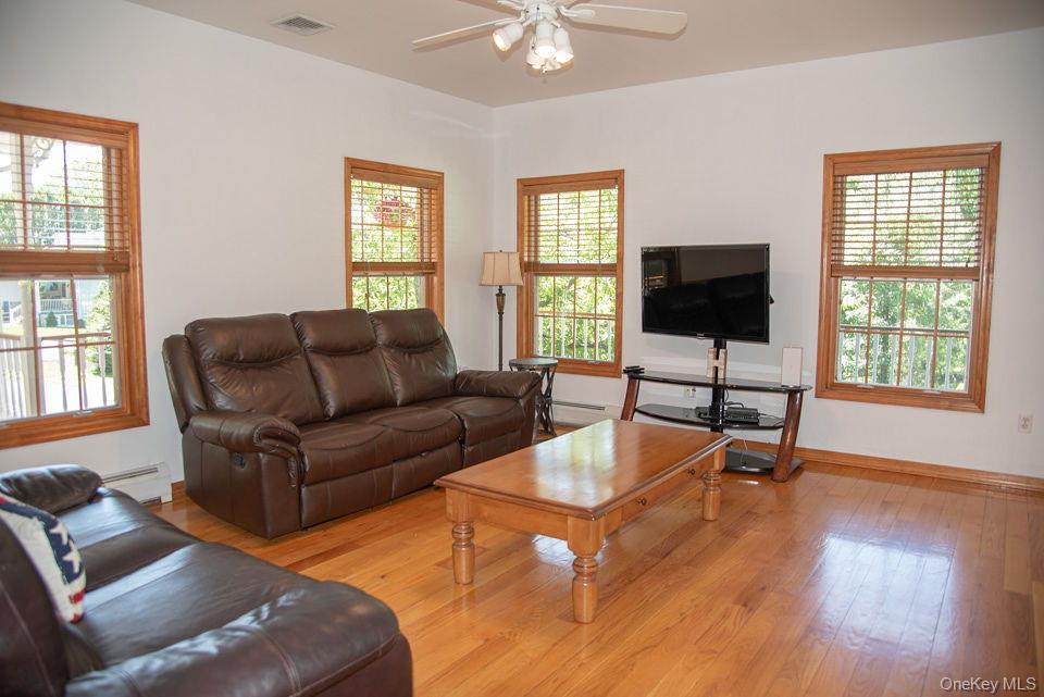 4 Hauser Terrace Property Photo 12