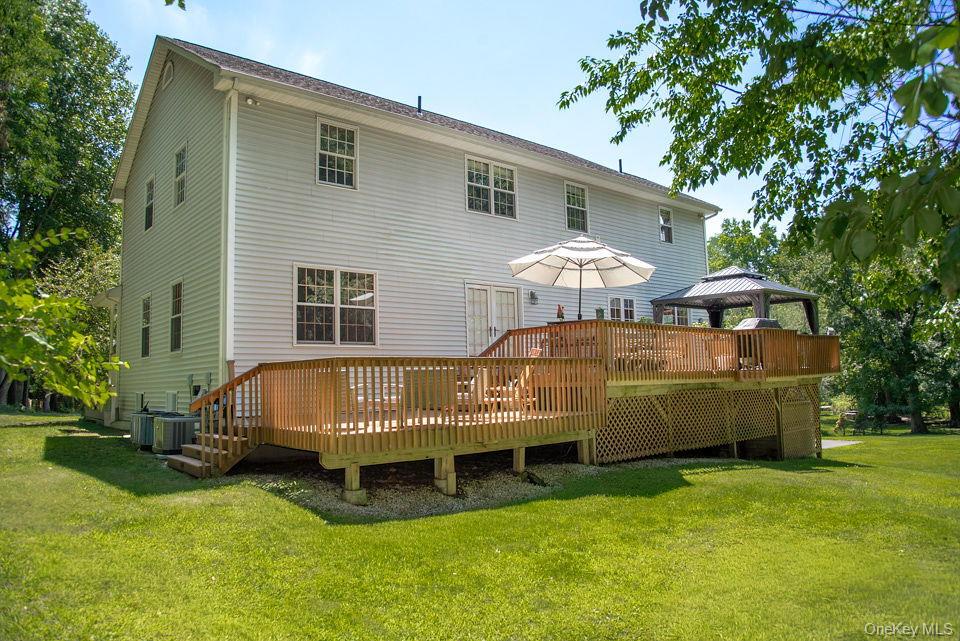 4 Hauser Terrace Property Photo 29