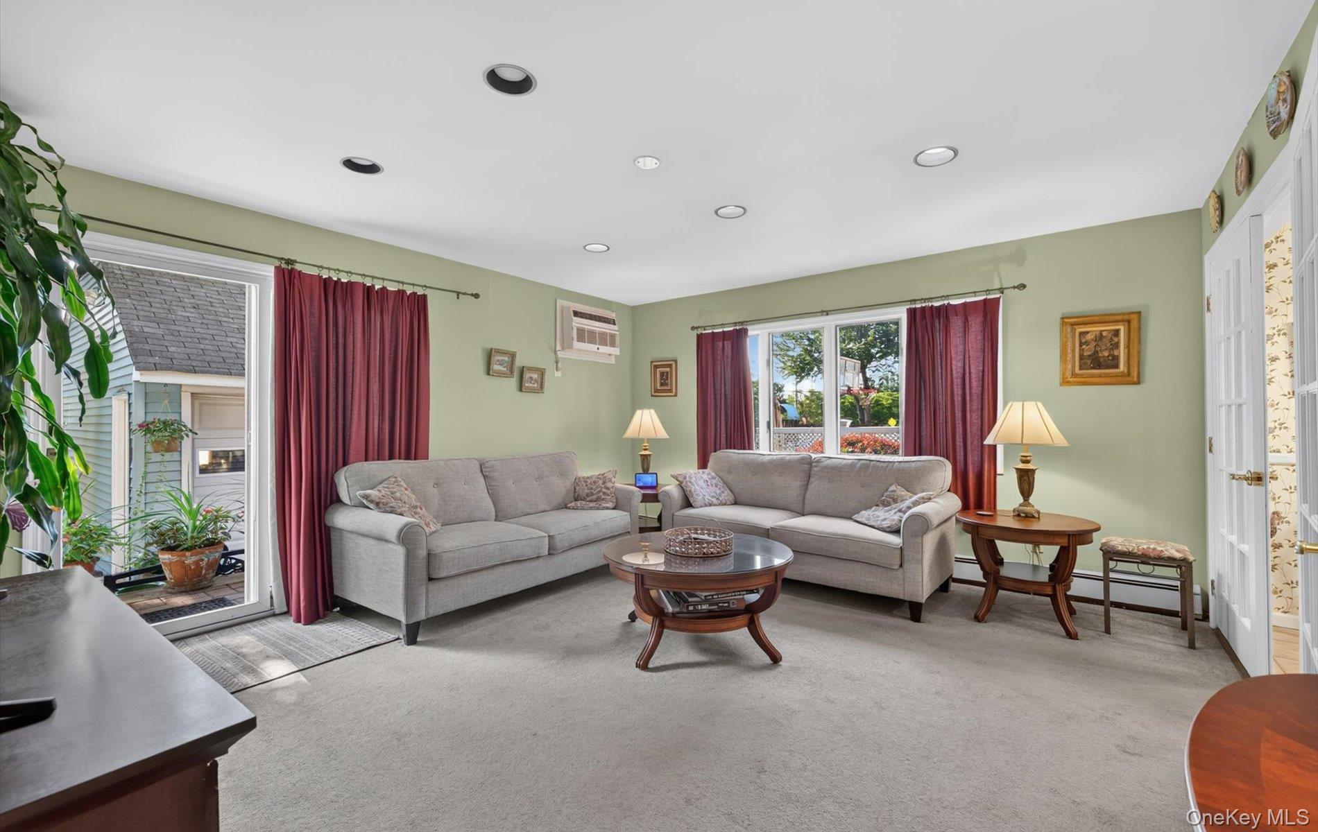 83 Whittier Avenue Property Photo 2