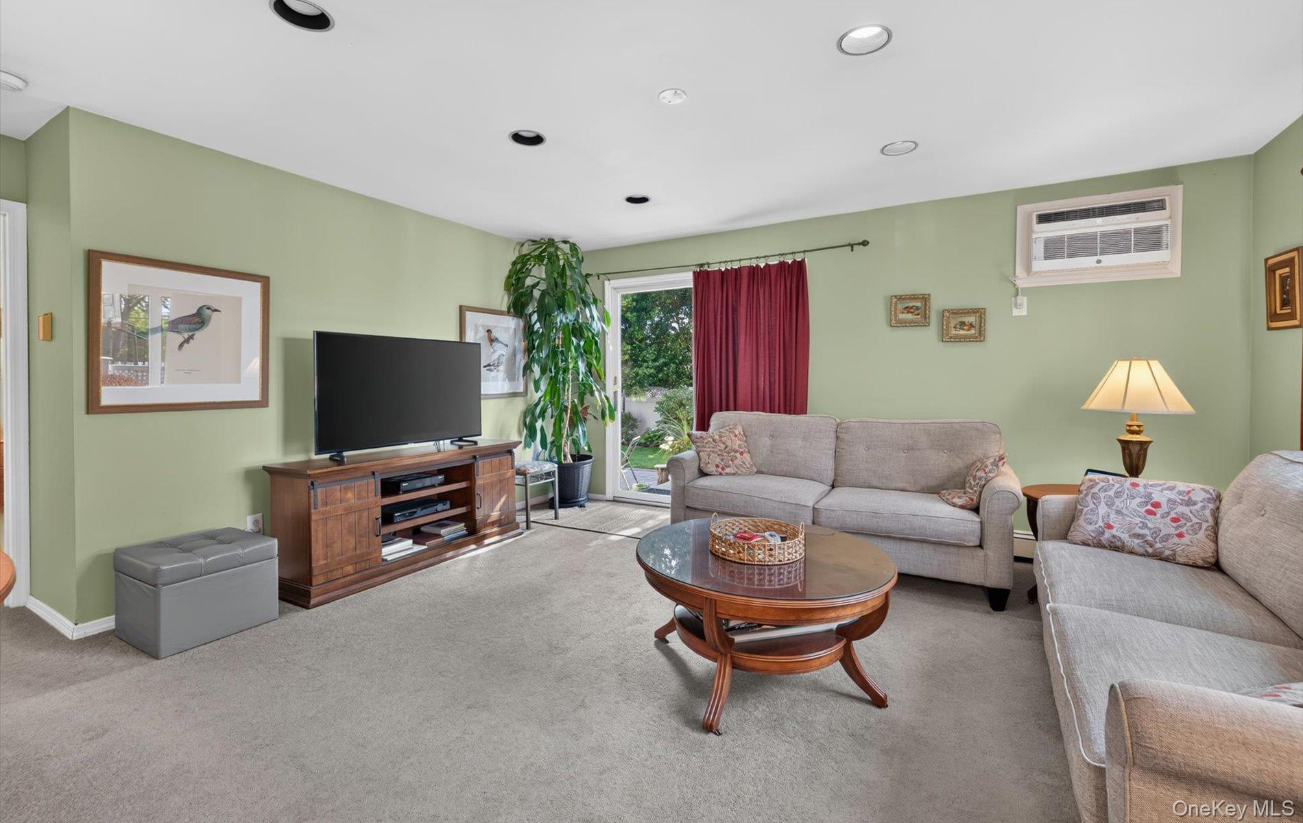 83 Whittier Avenue Property Photo 3