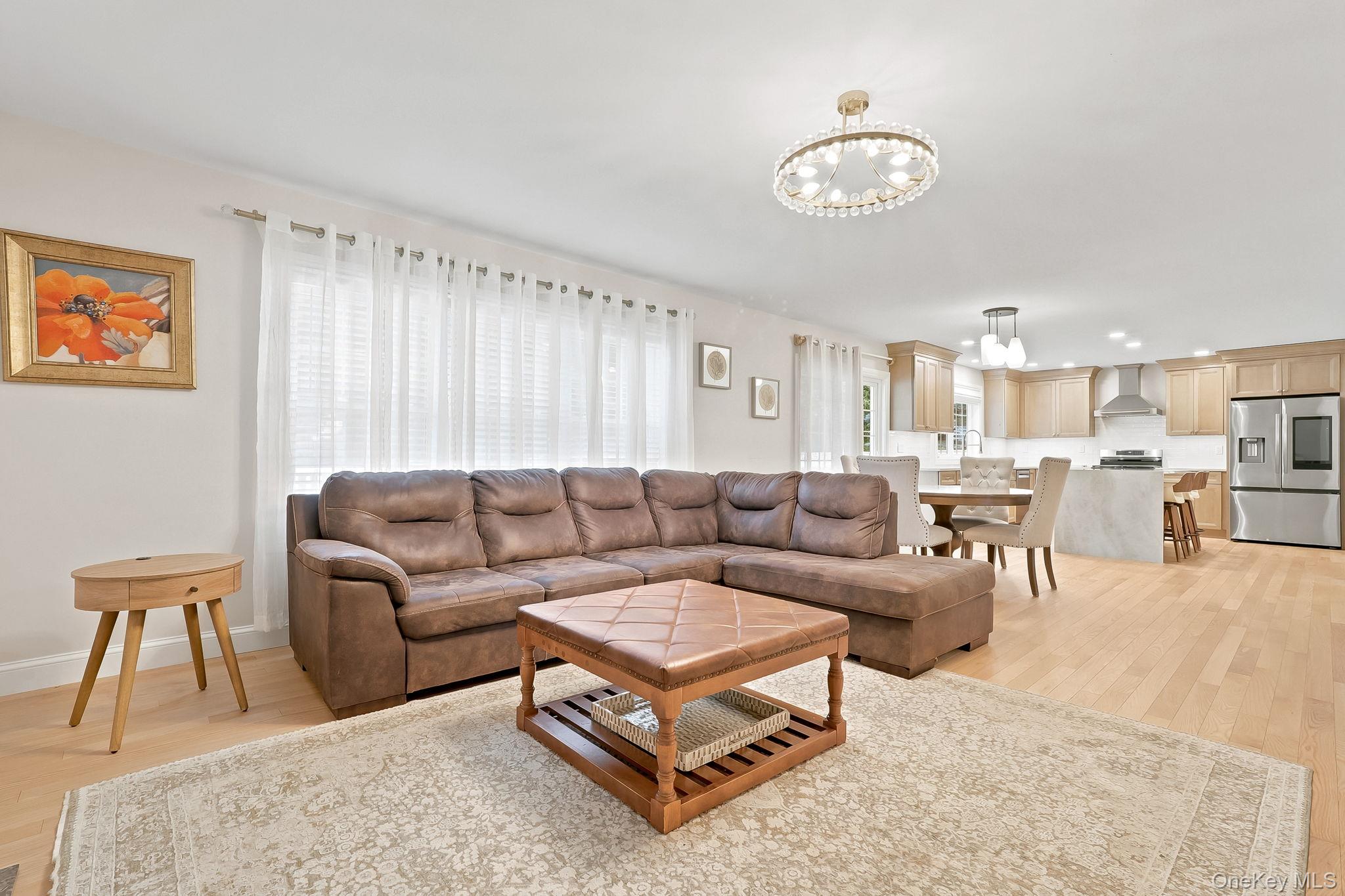 24 Whittier Boulevard Property Photo 8