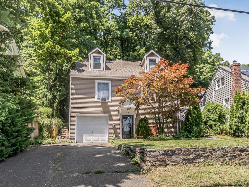 29 S Washington Avenue Property Photo 1