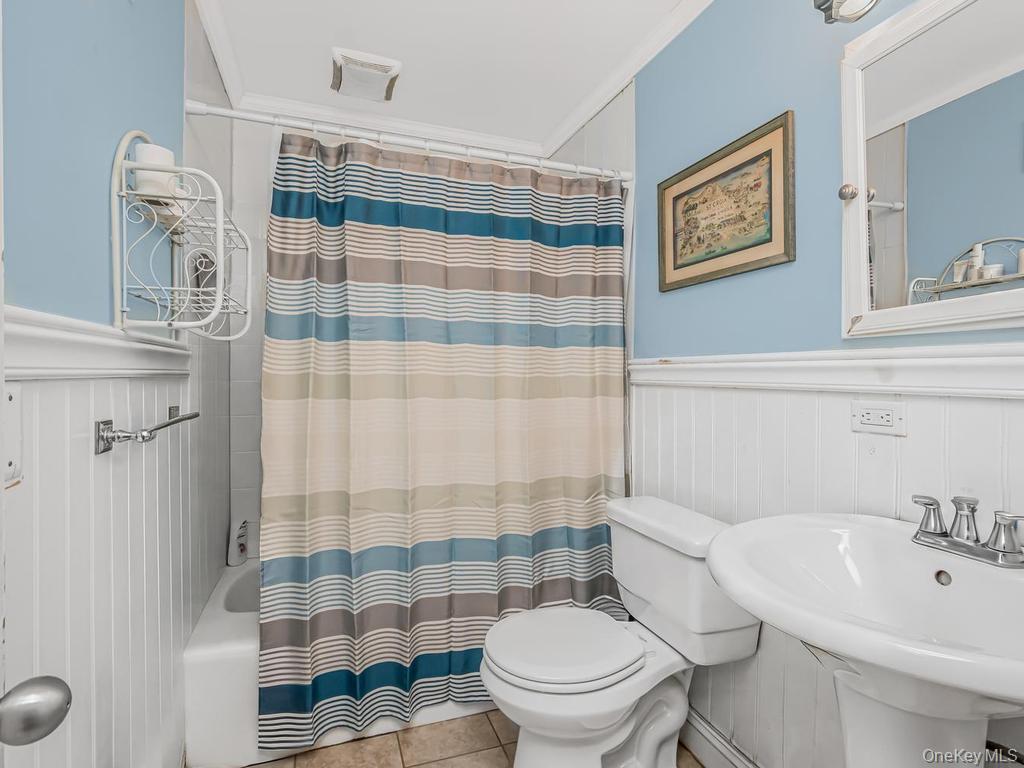 29 S Washington Avenue Property Photo 6