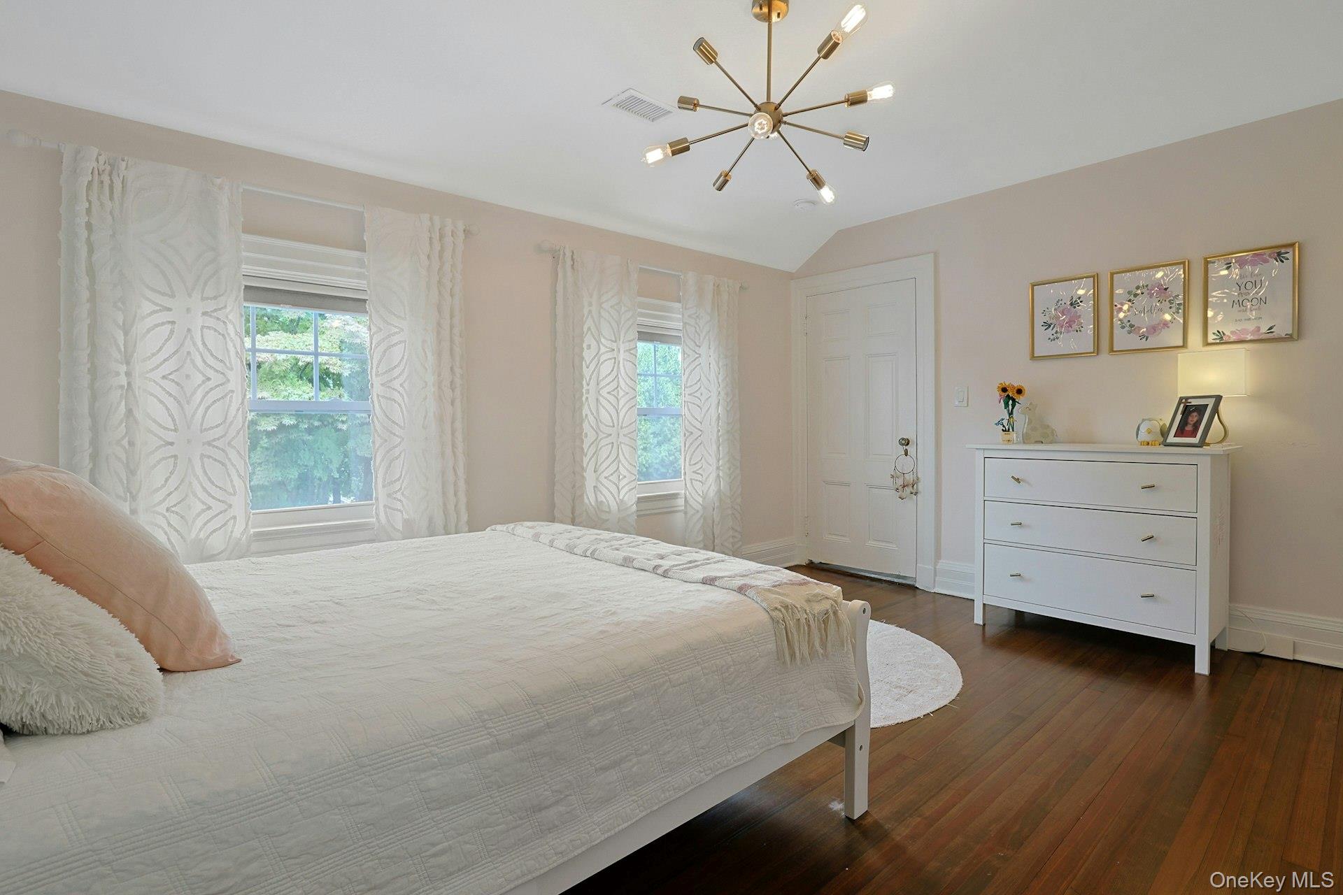 20 Dover Road Property Photo 28