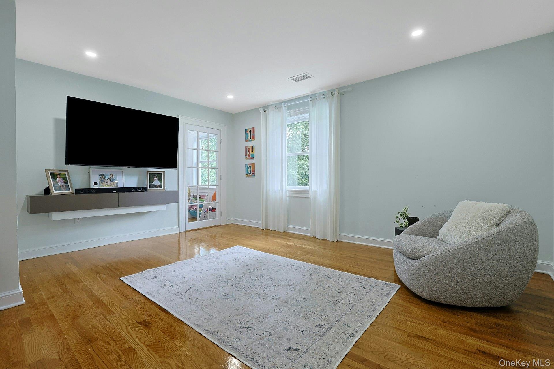 20 Dover Road Property Photo 32