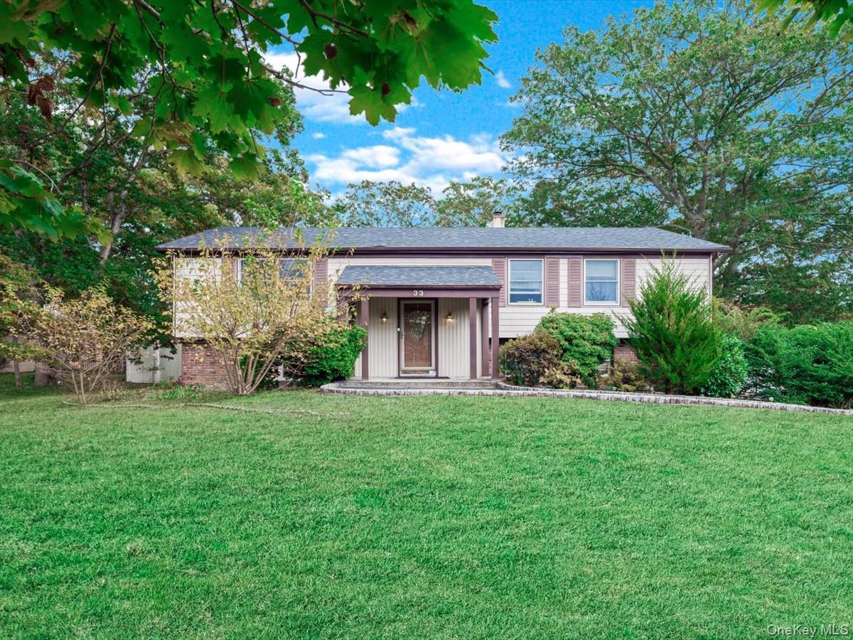 33 Winside Lane Property Photo 1