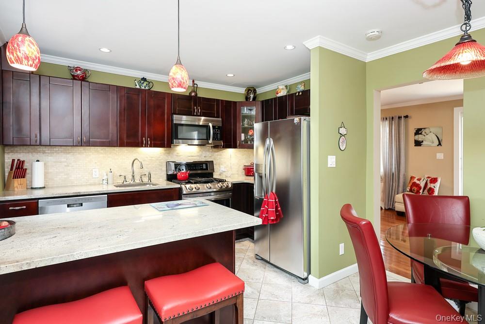 247-28 76th Avenue A Property Photo 13