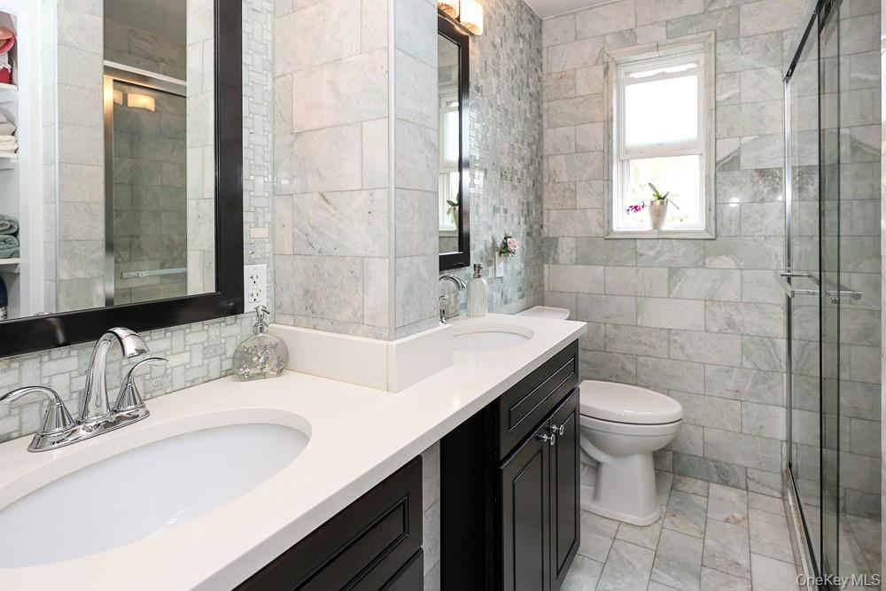 247-28 76th Avenue A Property Photo 20