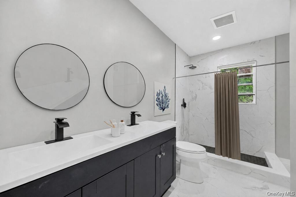 8 Mockingbird Lane Property Photo 8