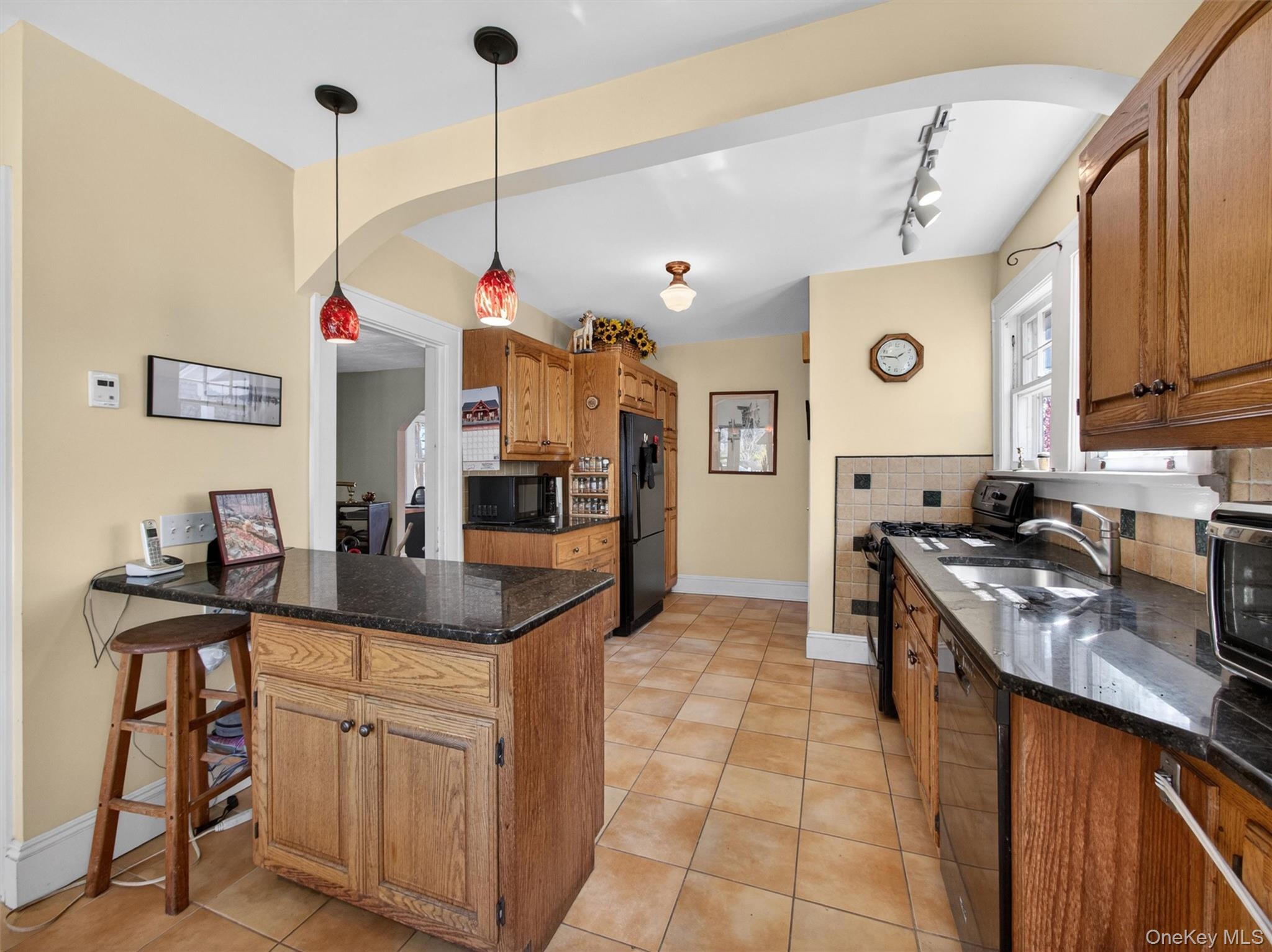 108 Summit Avenue Property Photo 14