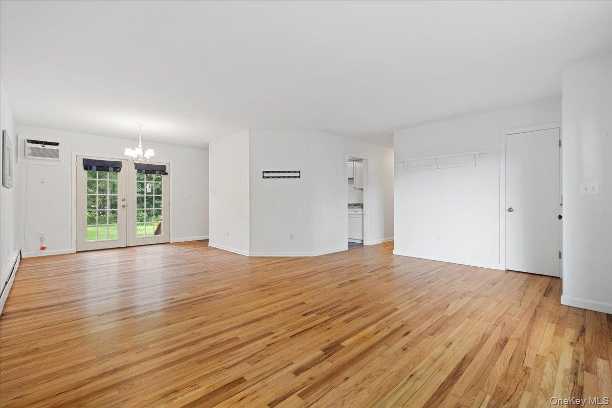39 N Farm Drive Property Photo 13