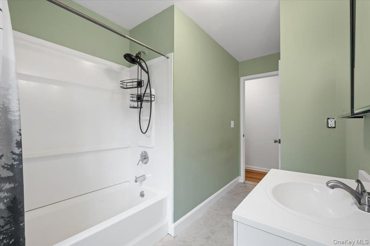 39 N Farm Drive Property Photo 27