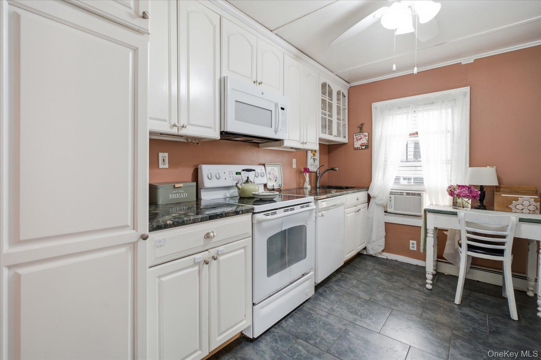 308 Monsell Place Property Photo 12