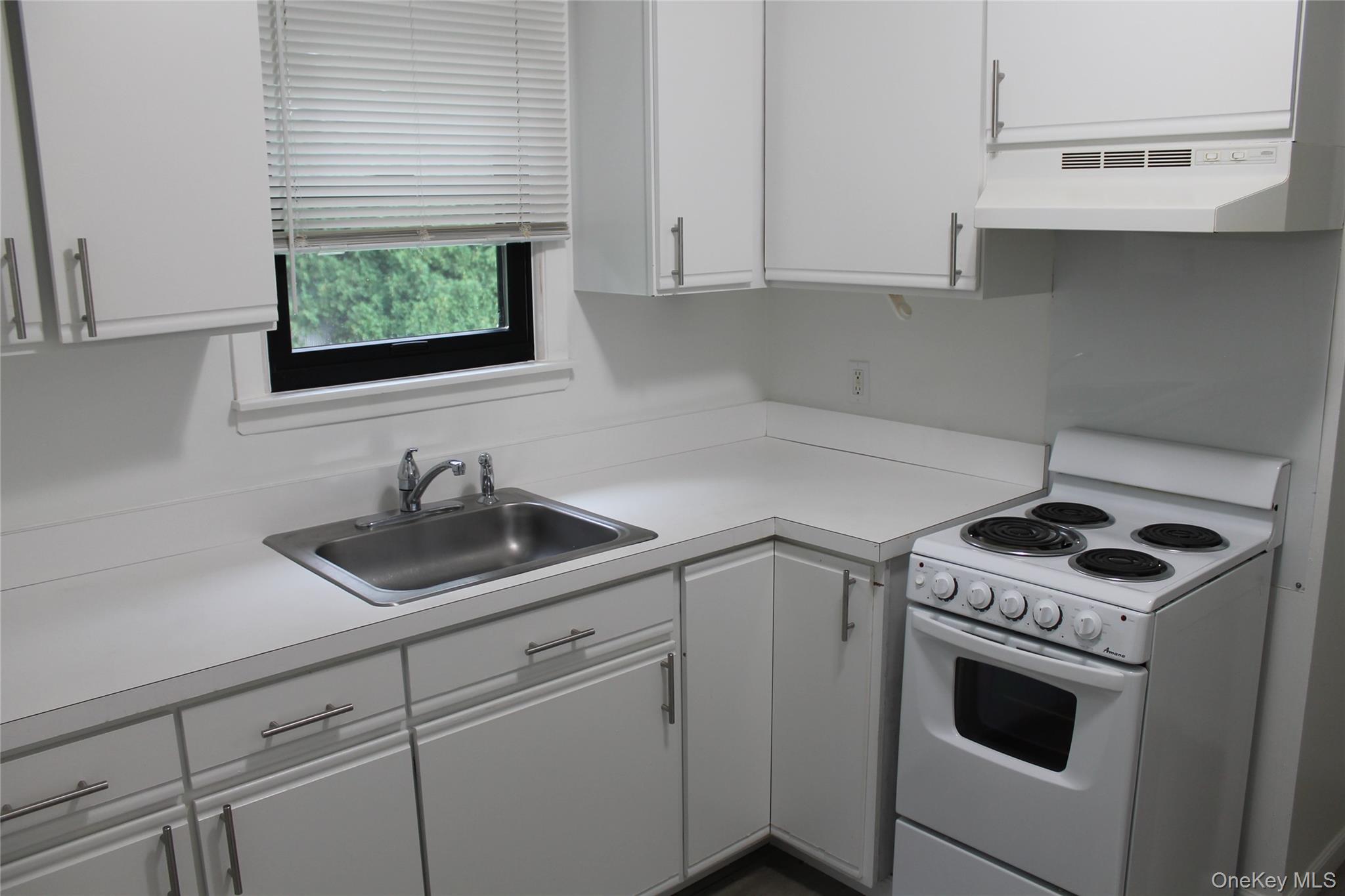27 Stuart Drive Property Photo 11