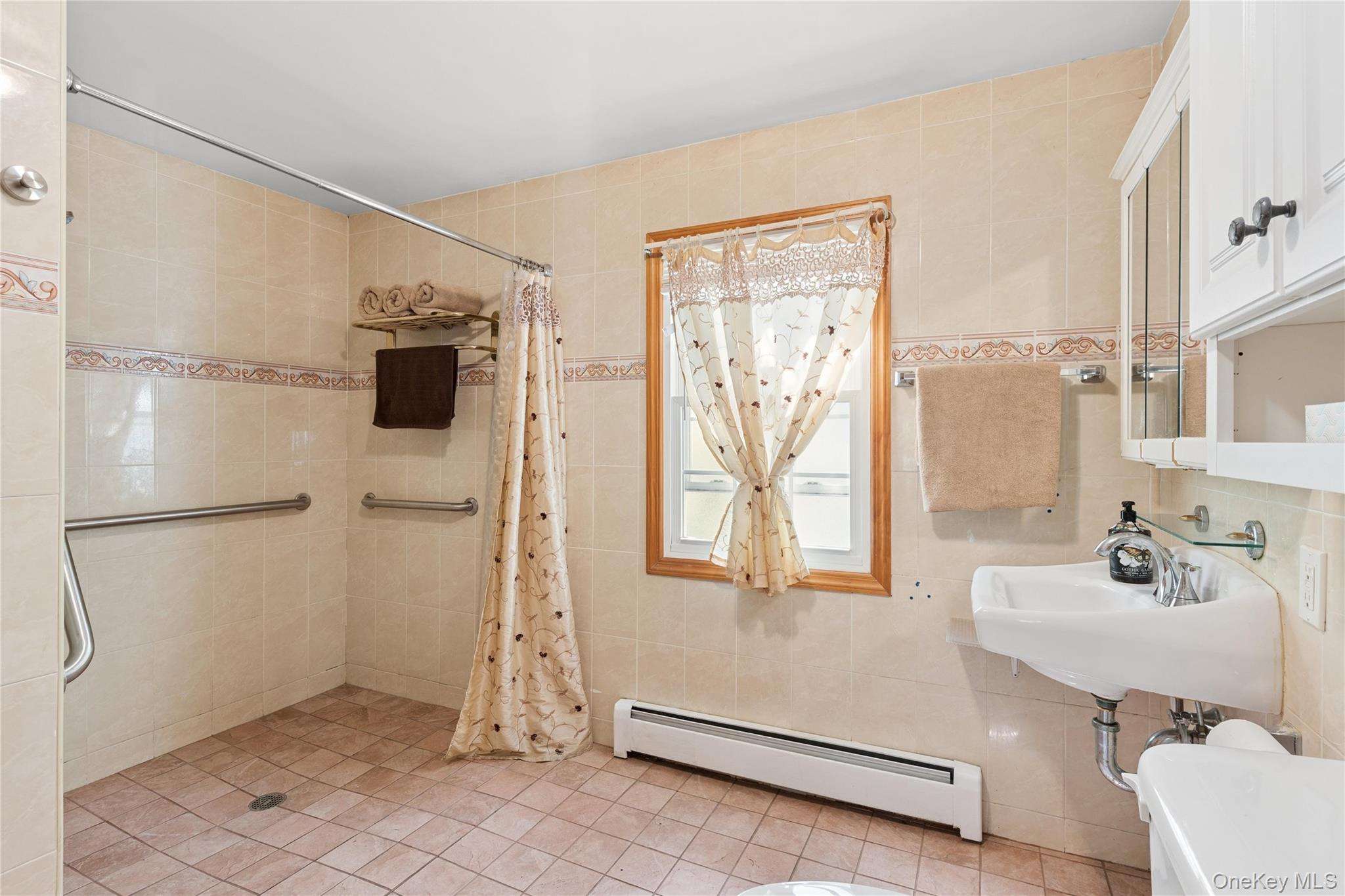 82-42 233rd Street Property Photo 18