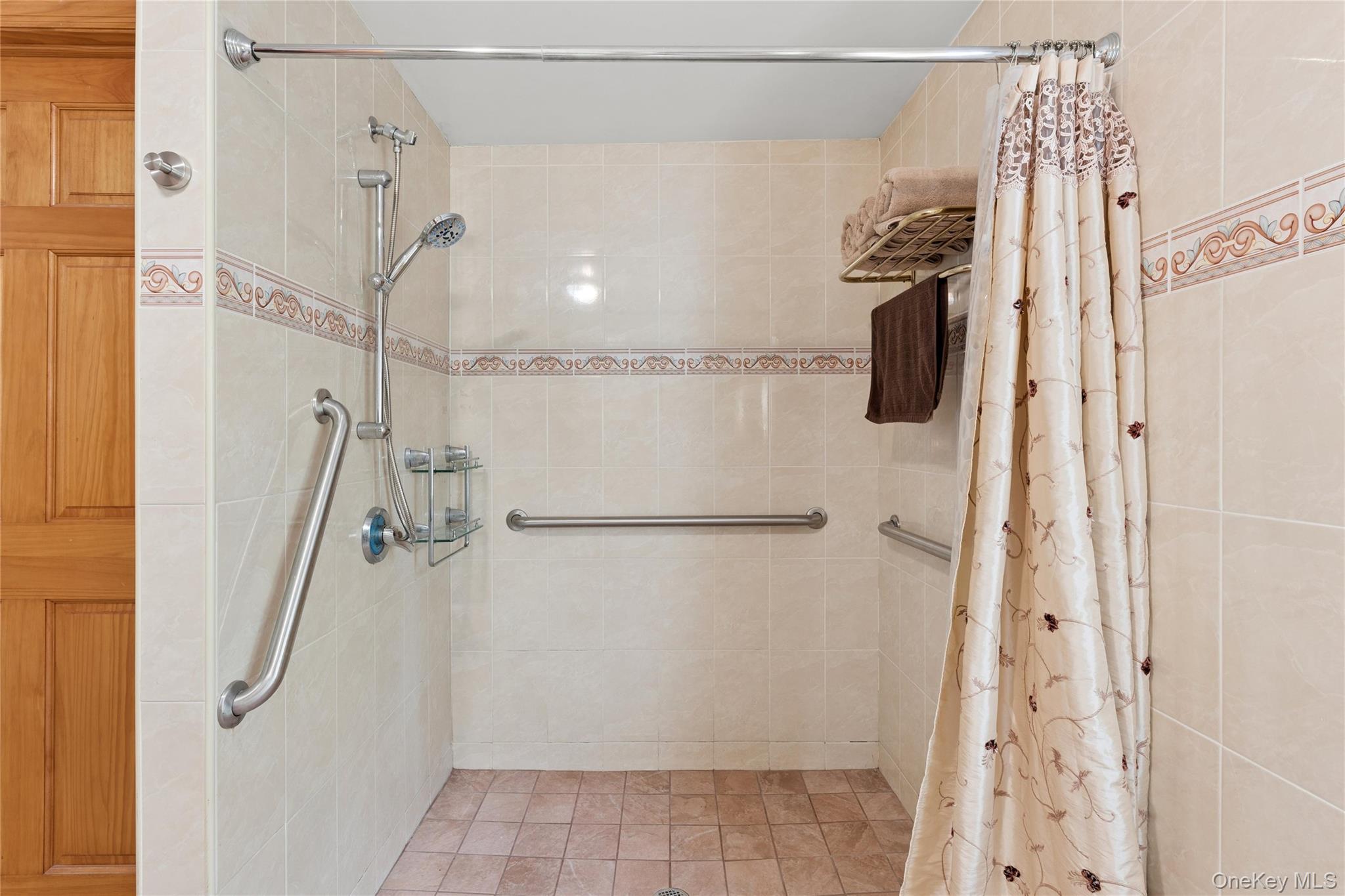 82-42 233rd Street Property Photo 19