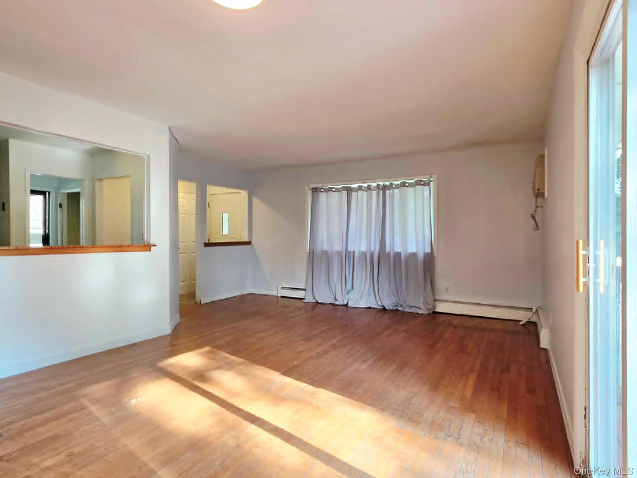 149 Moriches Avenue Property Photo 5