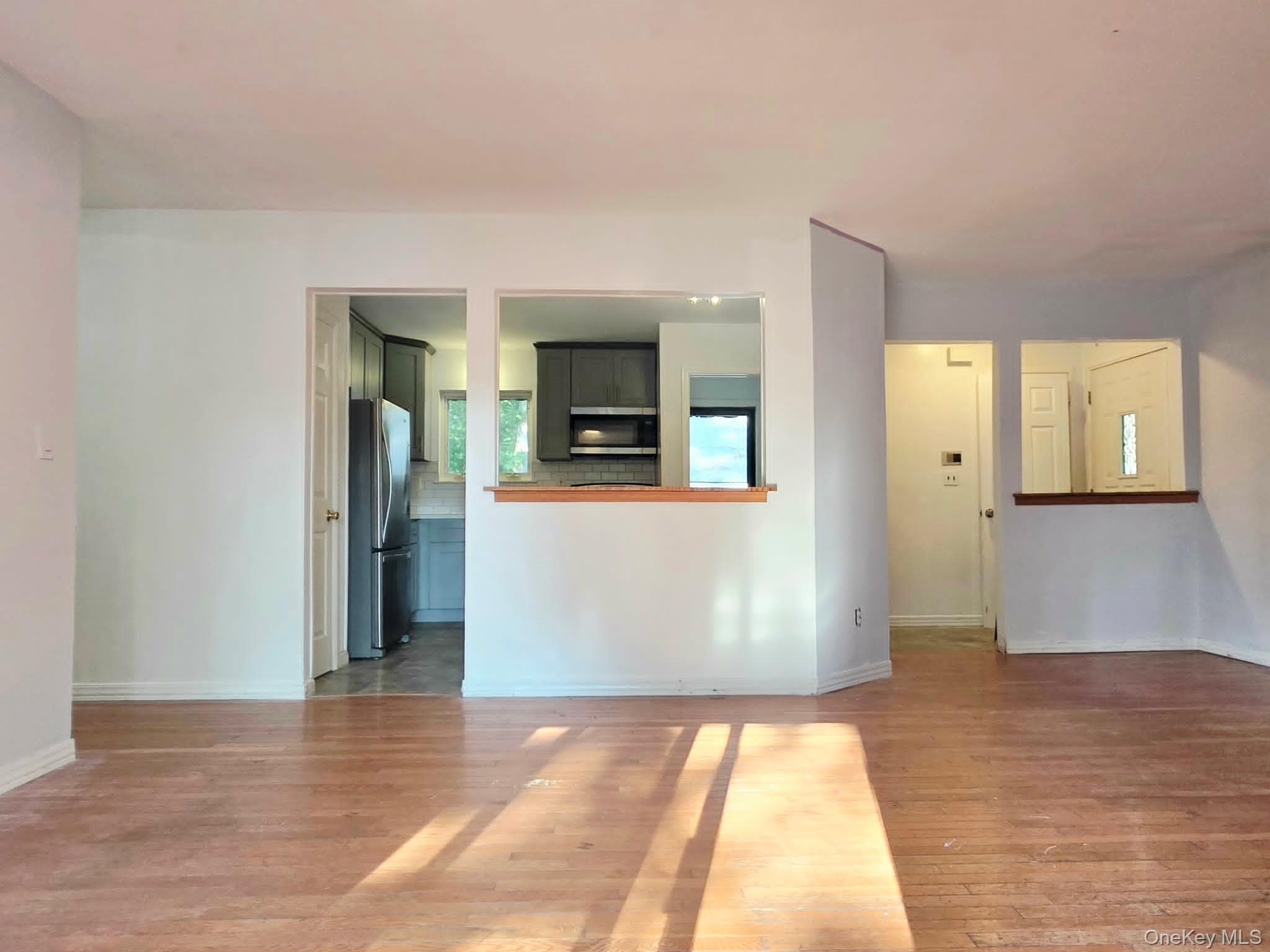 149 Moriches Avenue Property Photo 7