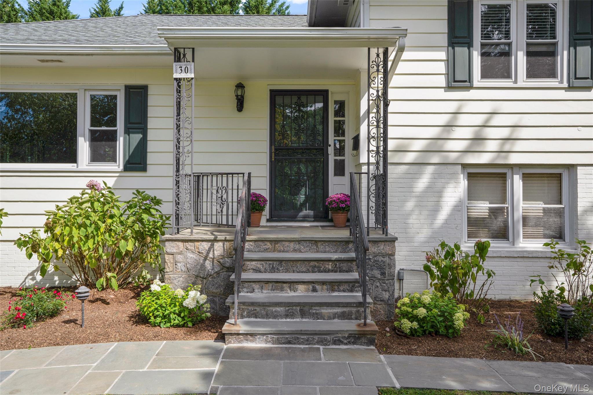 30 Antler Place Property Photo 3