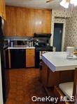 899 Cleveland Street Property Photo 4