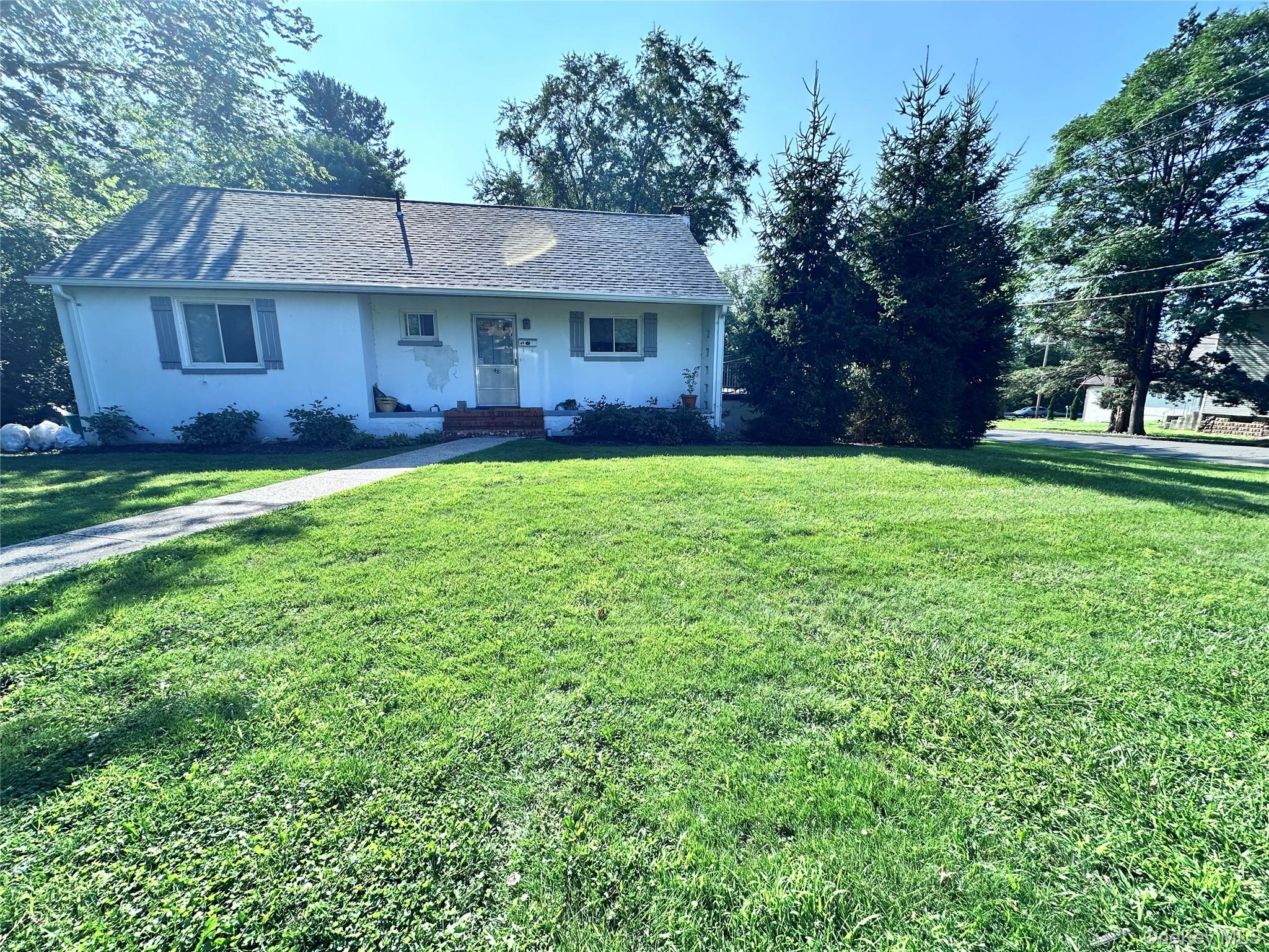 48 Medway Avenue Property Photo 2