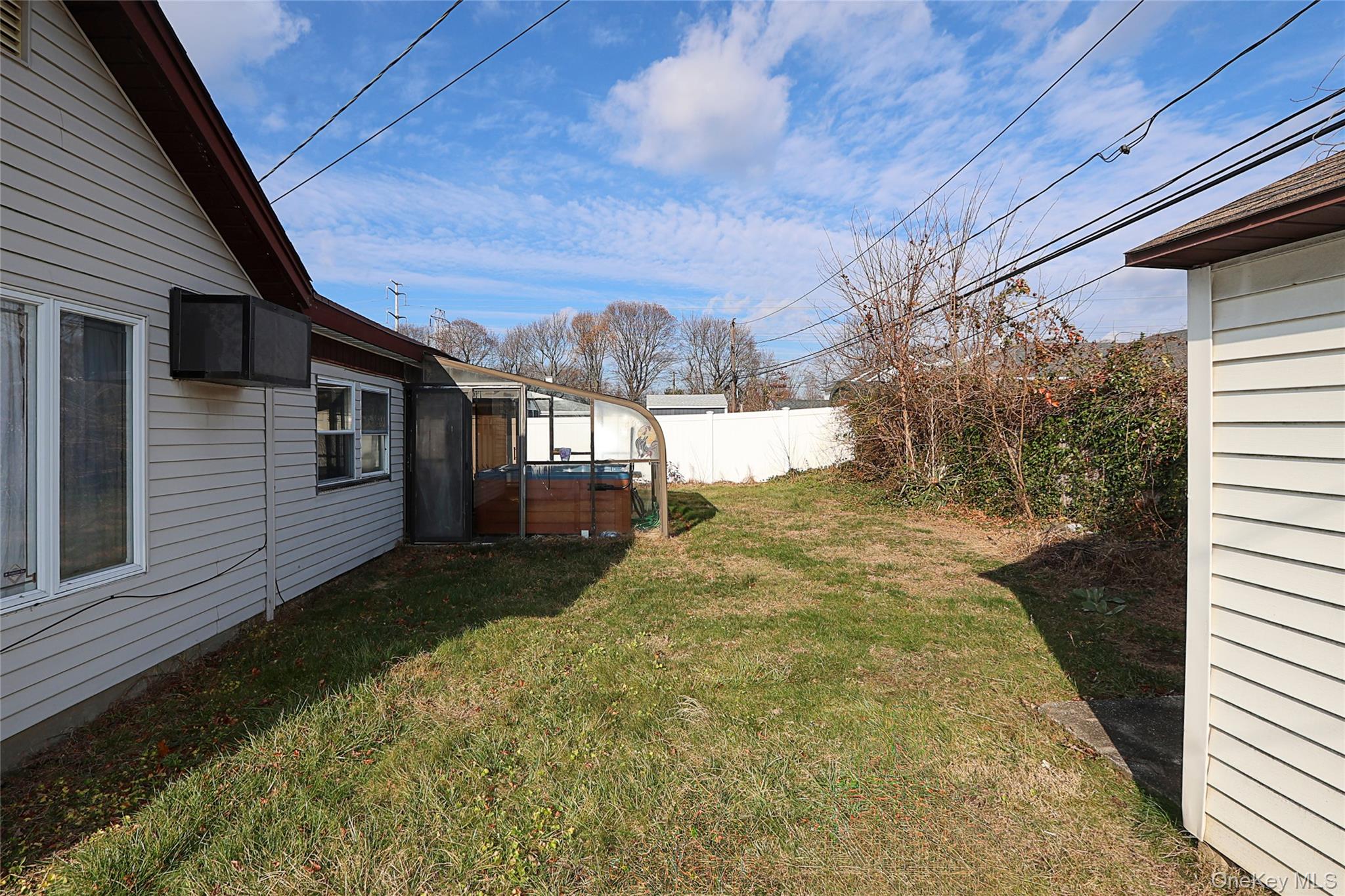 12 E Millpage Drive Property Photo 12