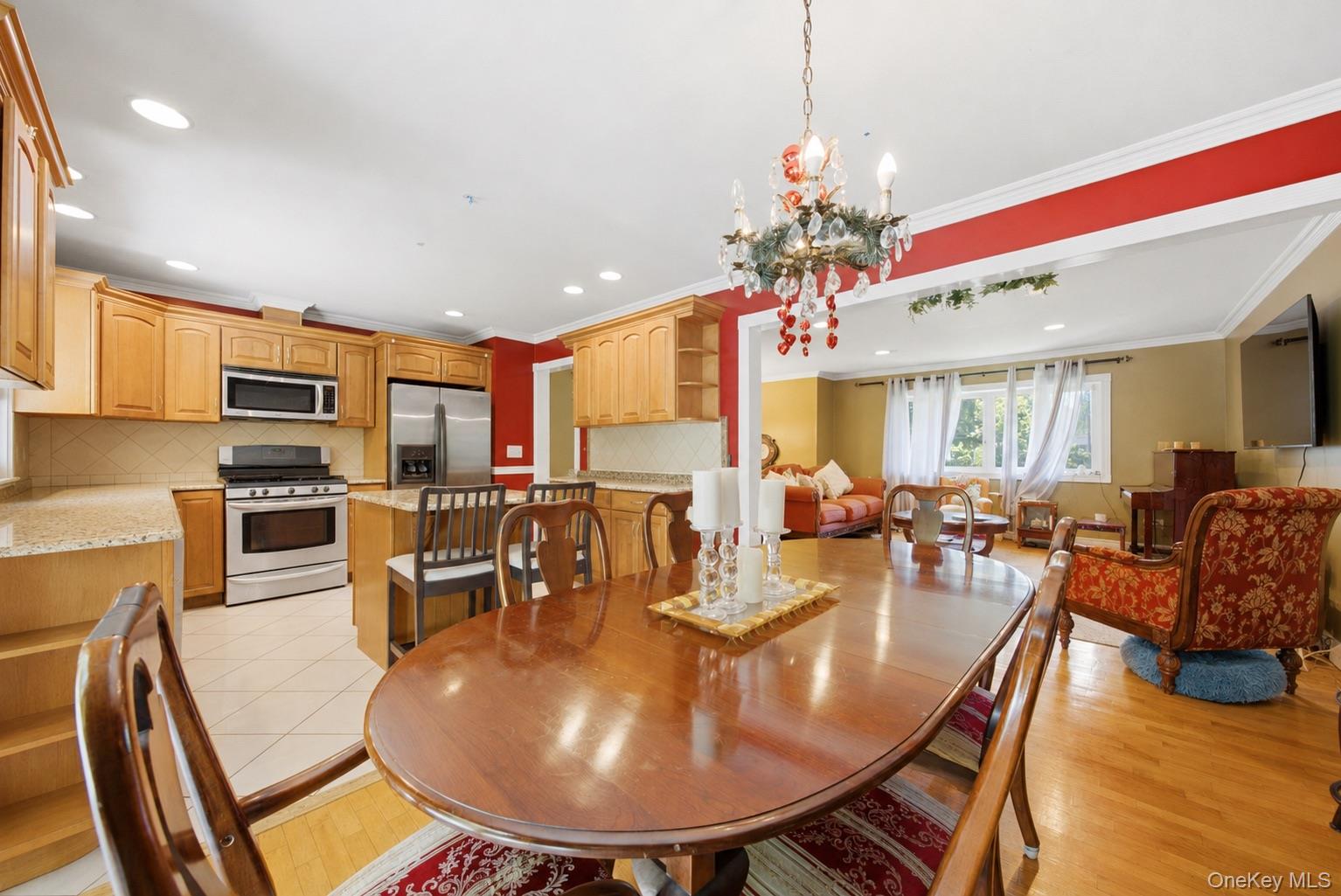 785 Sequoia Drive Property Photo 11