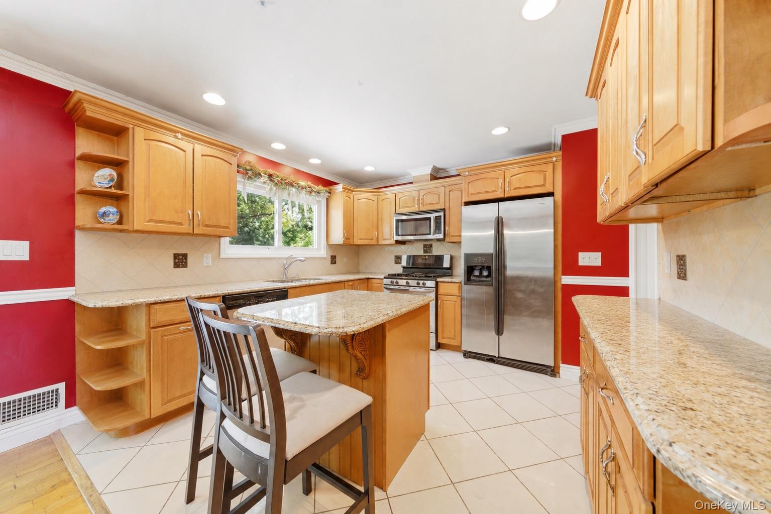 785 Sequoia Drive Property Photo 15