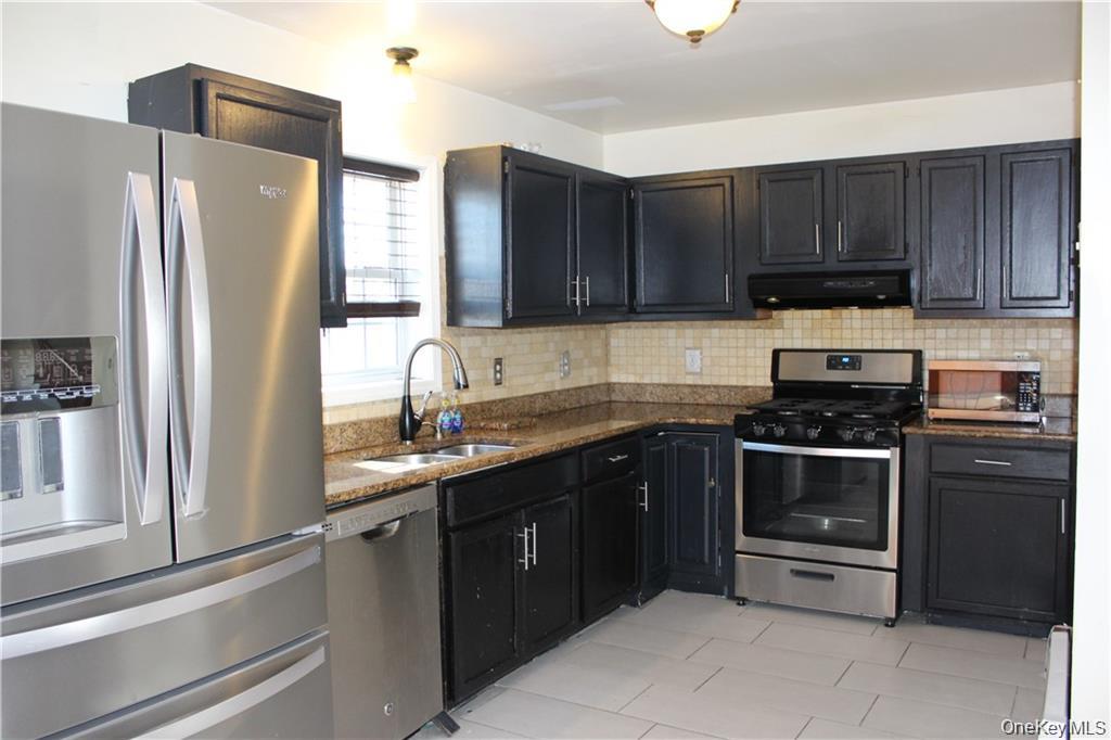 24 Wood Street Property Photo 6