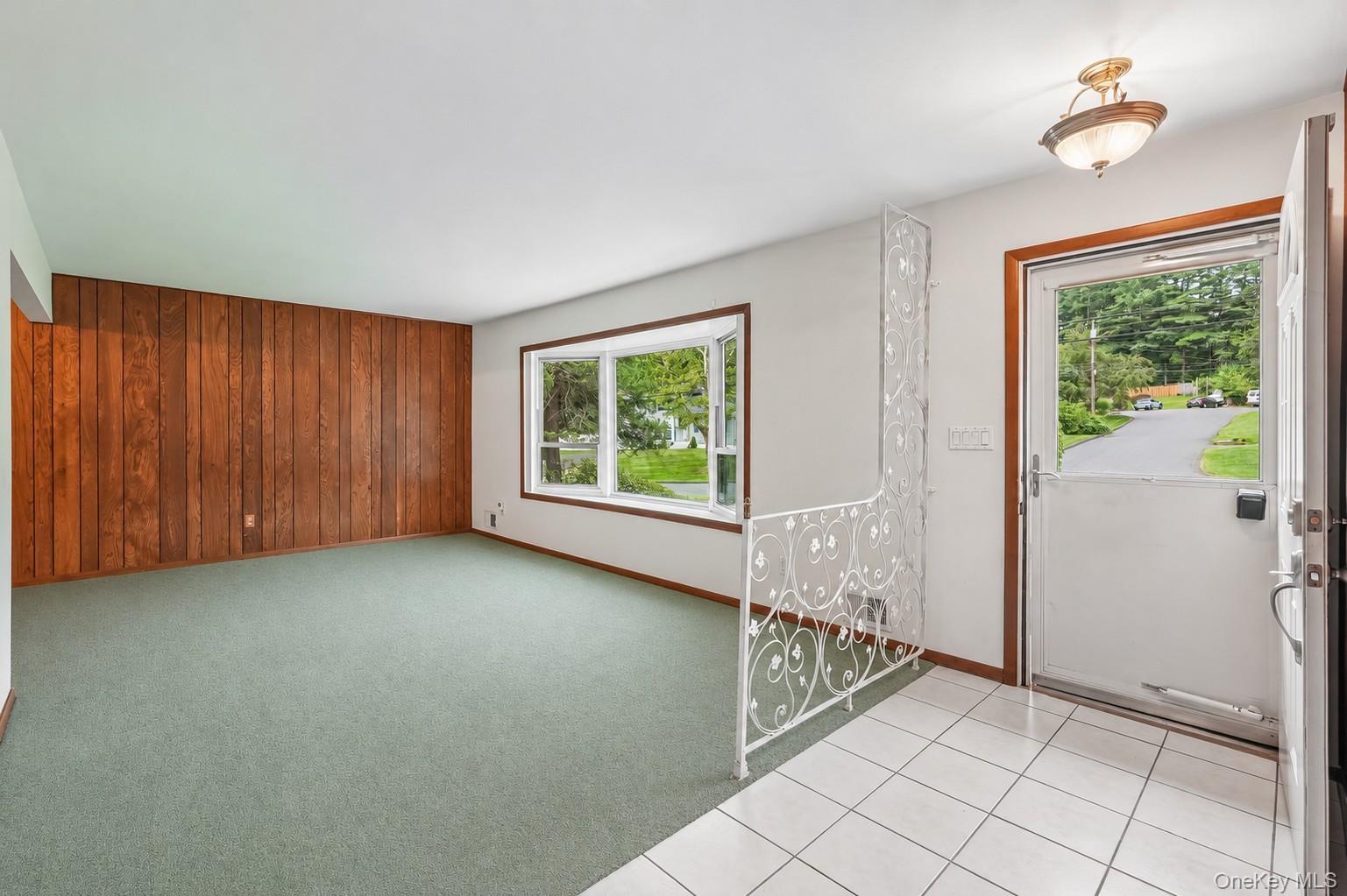 8 Victoria Drive Property Photo 4