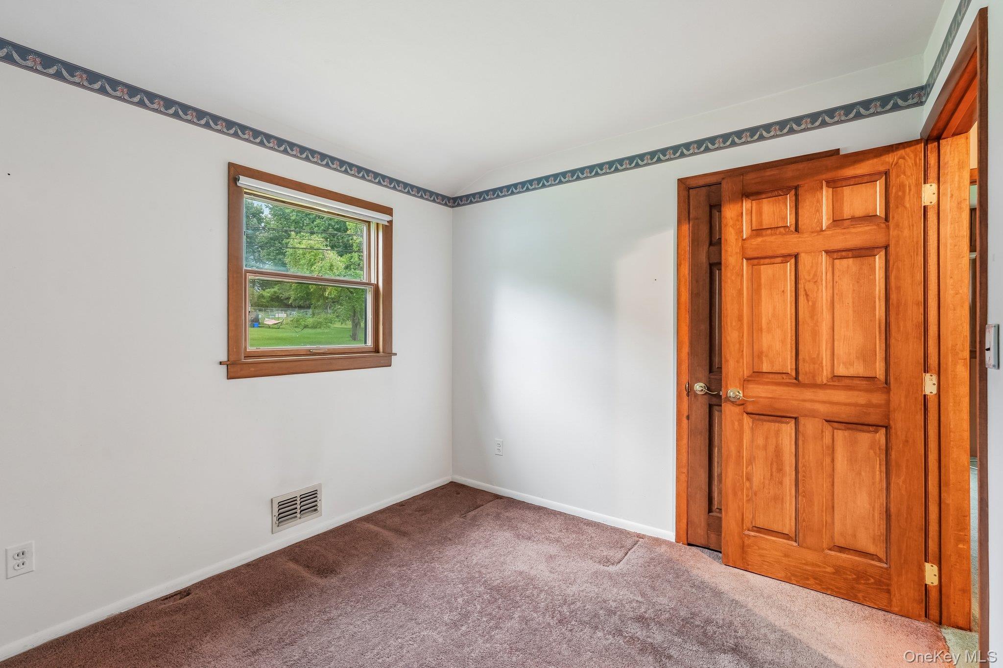 8 Victoria Drive Property Photo 16