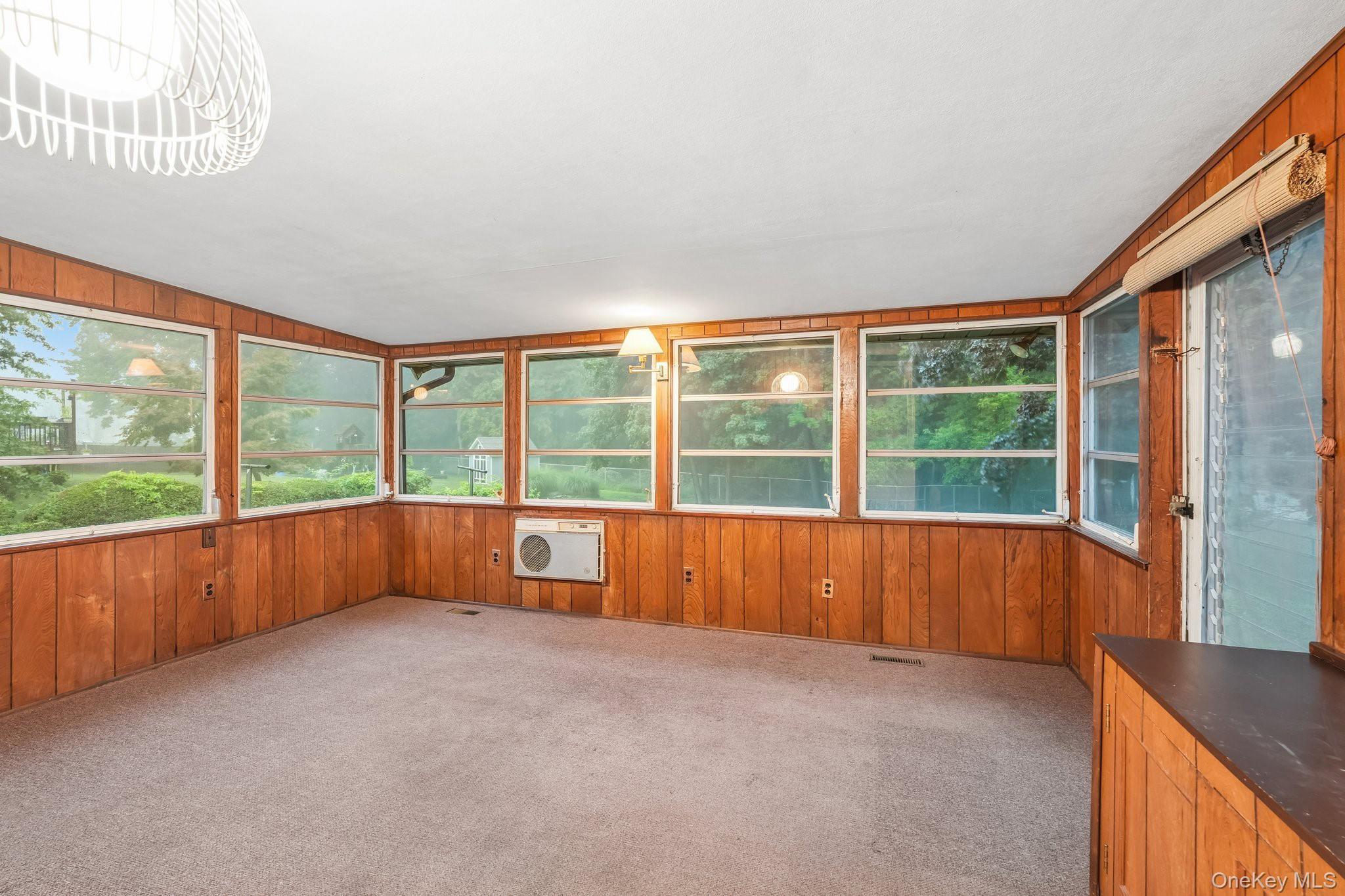 8 Victoria Drive Property Photo 28