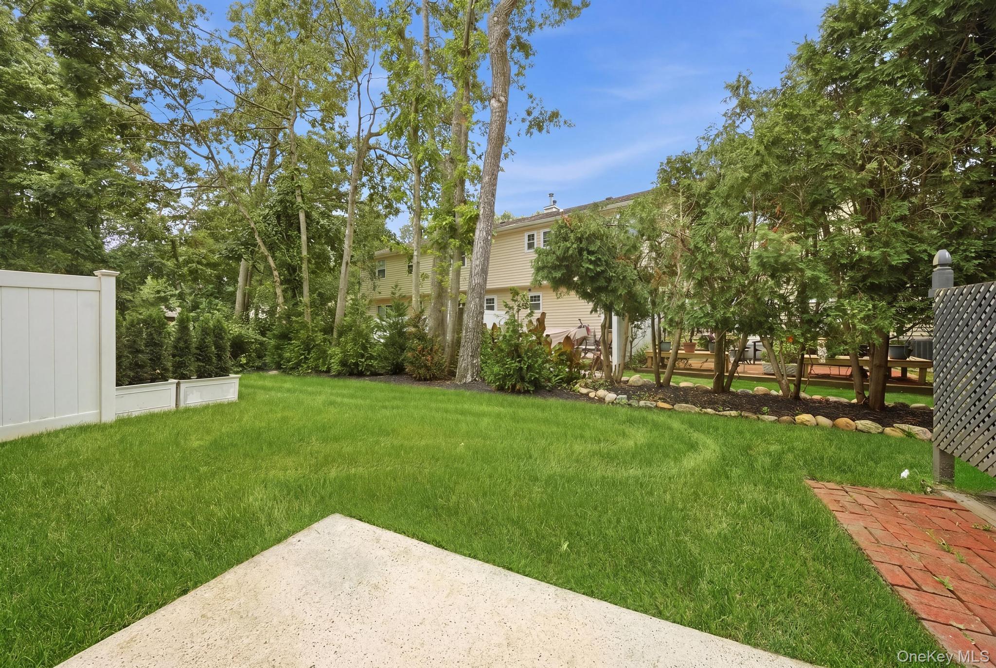 30 Jefferson Property Photo 16