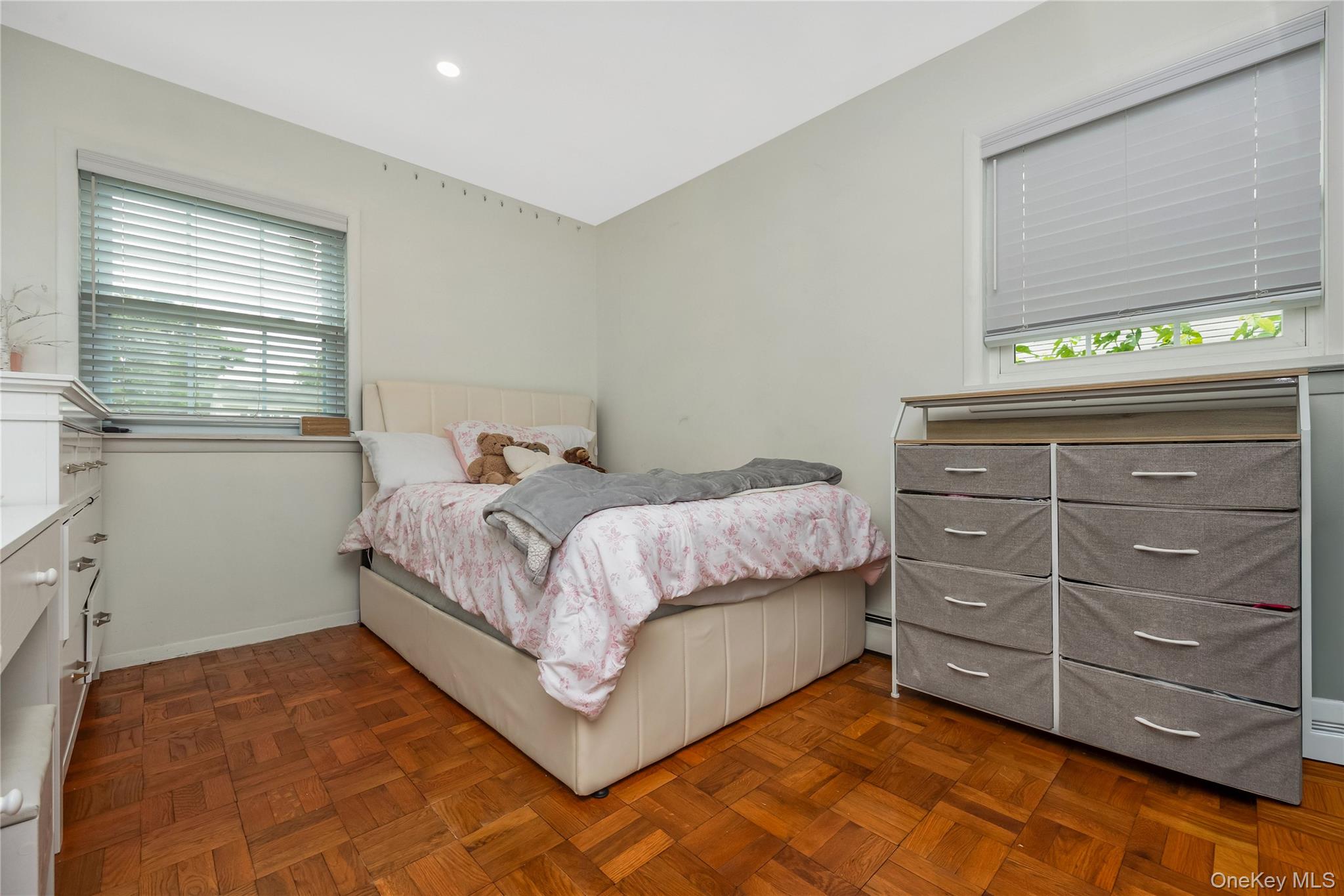 382 Greenbelt Parkway Property Photo 14