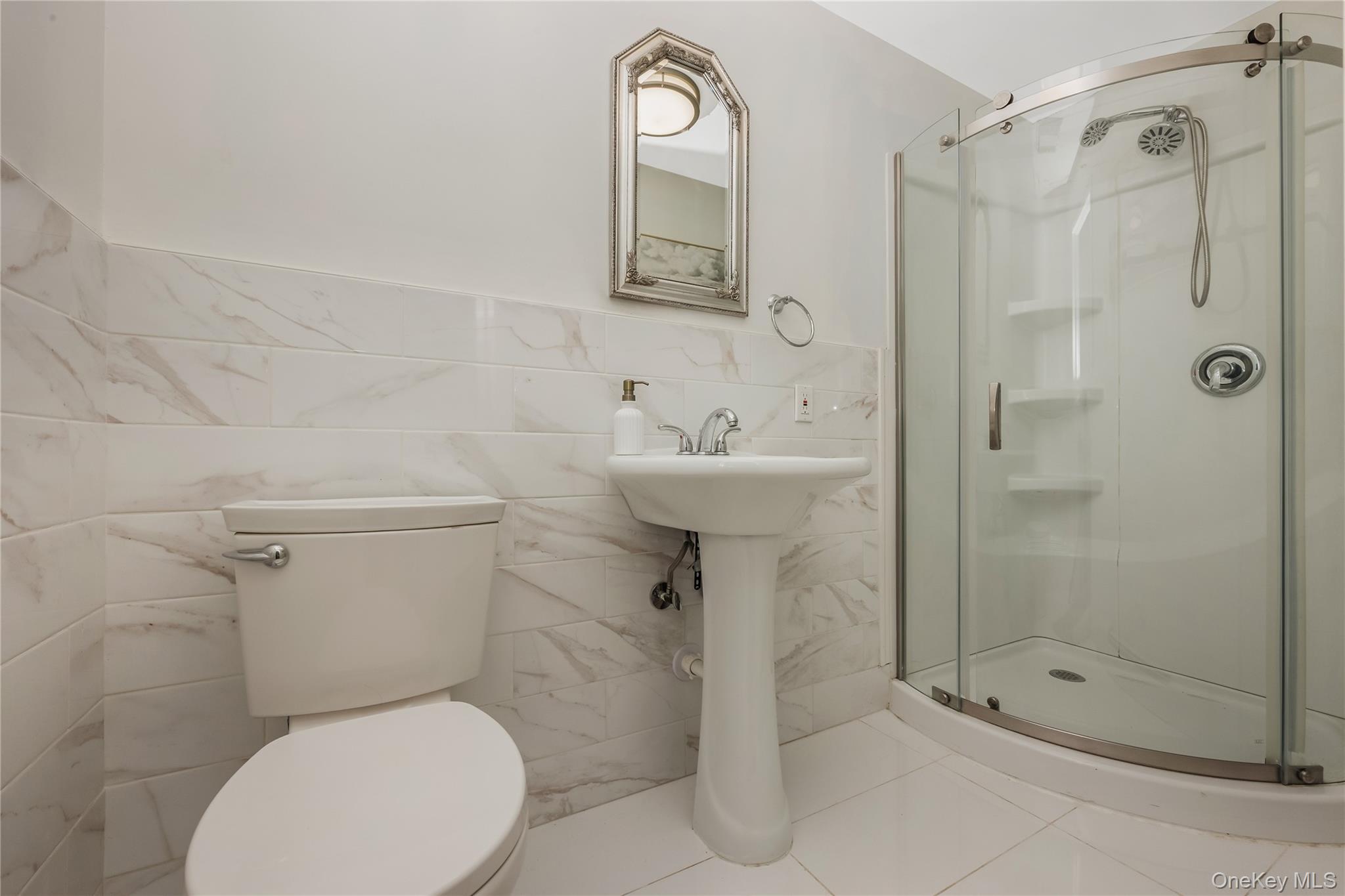 382 Greenbelt Parkway Property Photo 15