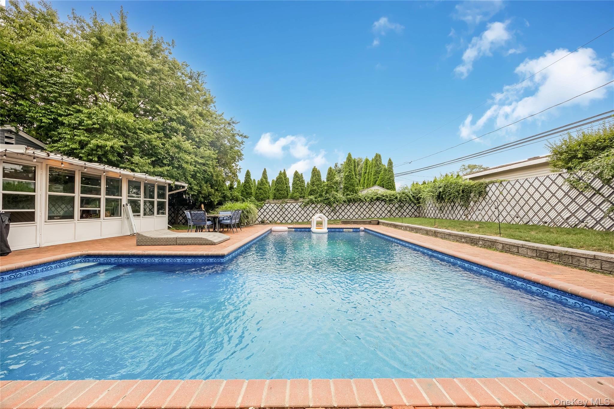 382 Greenbelt Parkway Property Photo 22