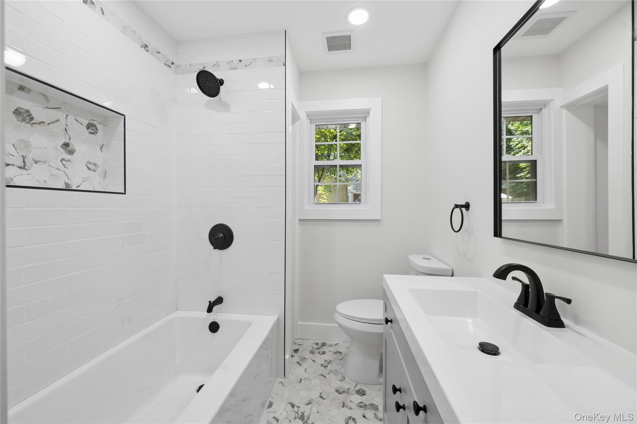 128 Crooked Hill Road Property Photo 20