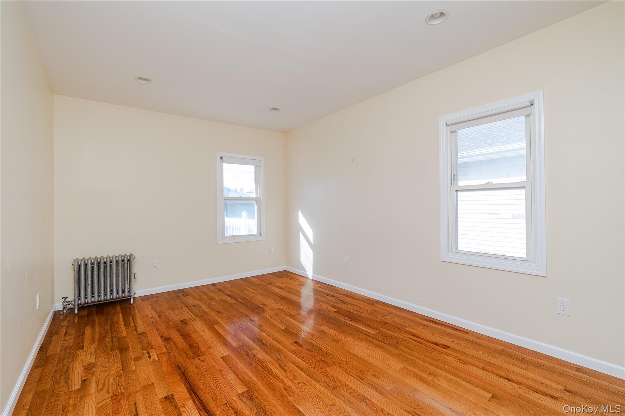 128 W Market Street Property Photo 15
