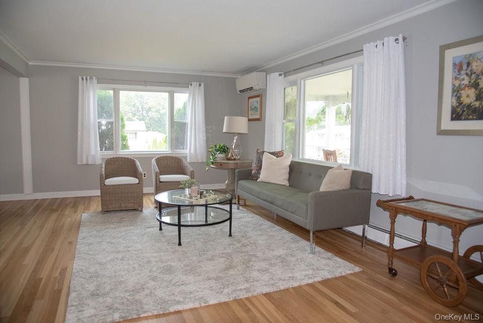 206 W Central Avenue Property Photo 4
