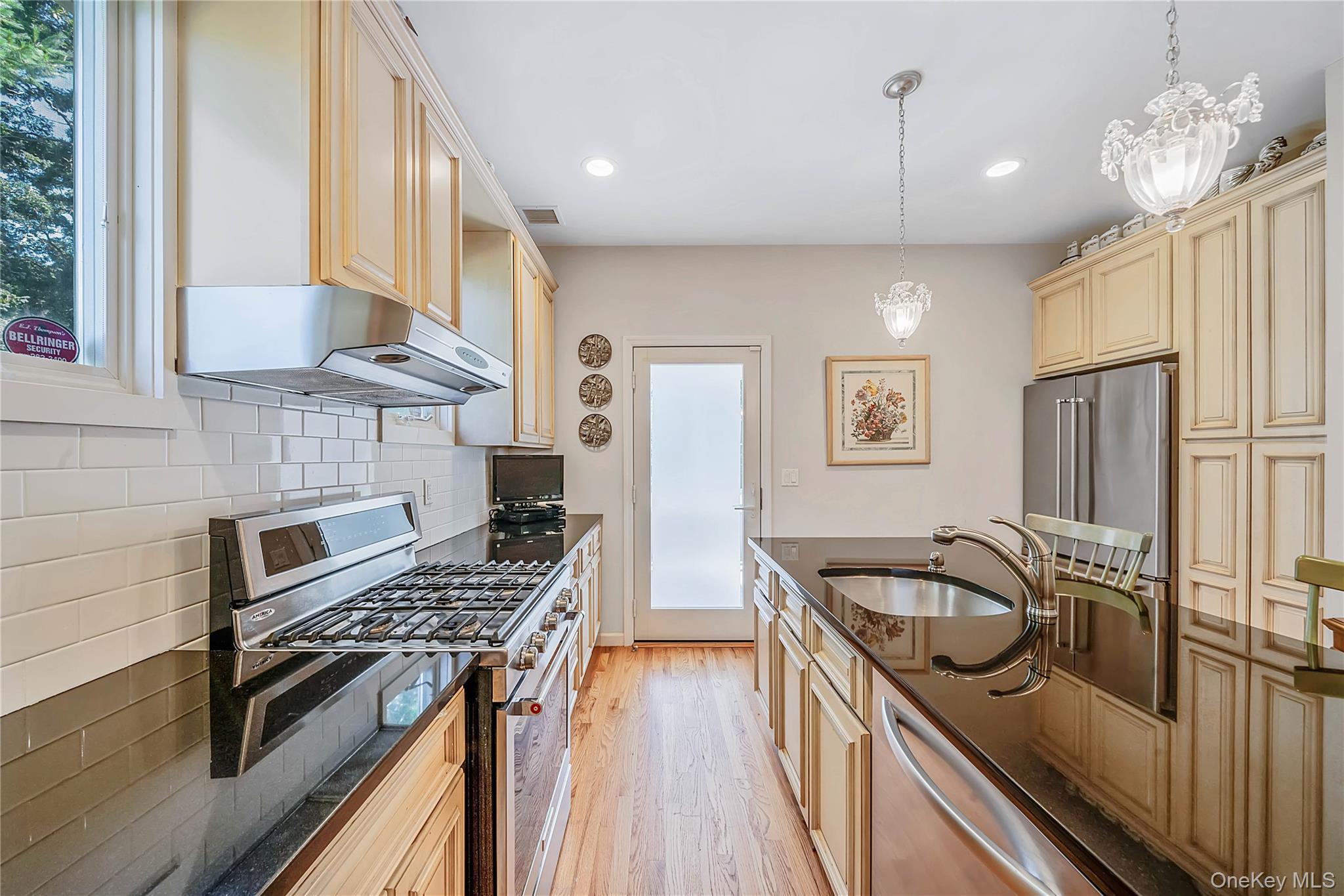 16 Foster Crossing Property Photo 12
